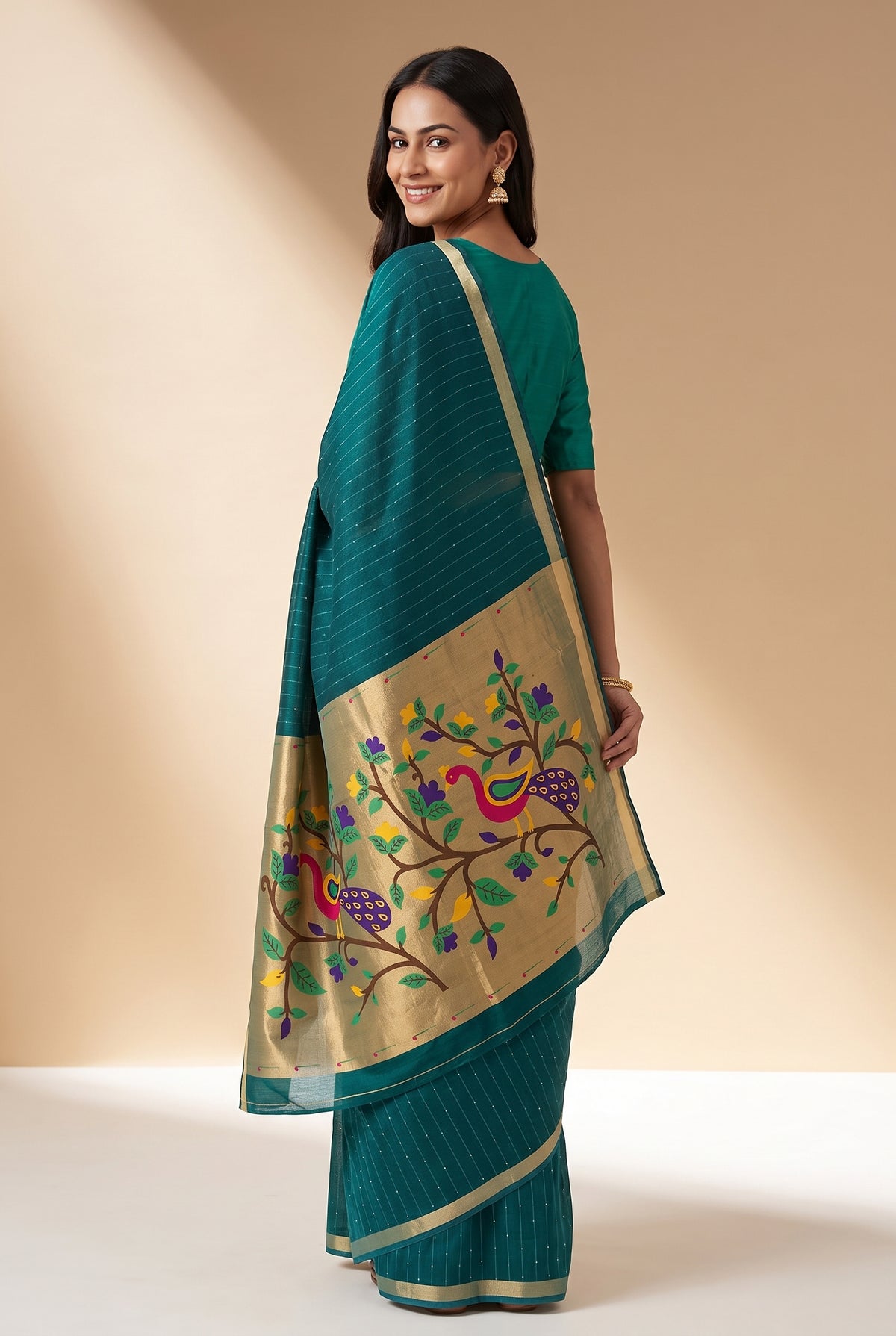 Teal Green Jamdhani Cotton Paithani Saree with Arunavarṇa Mayura Pallu and Sequins work