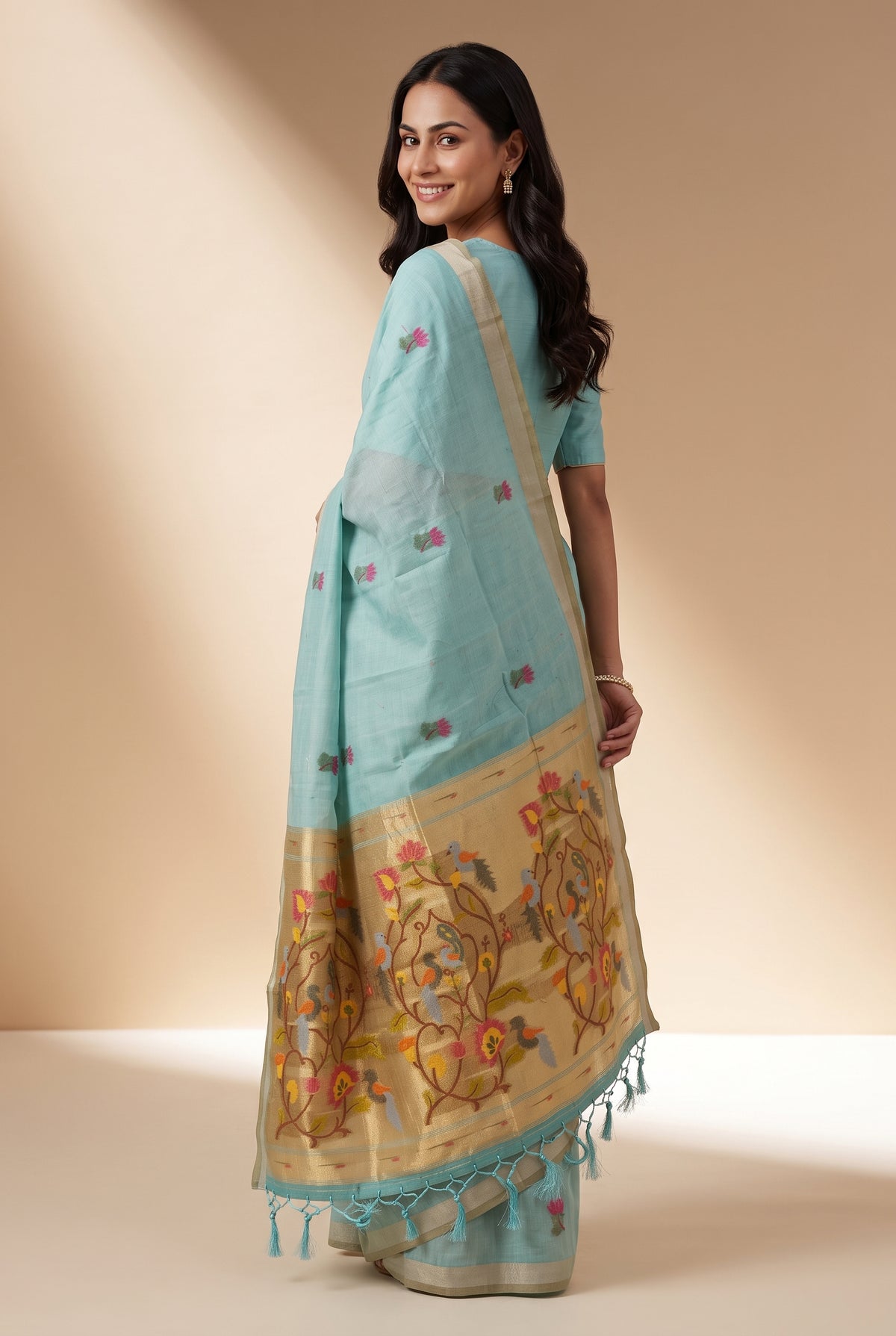Sea Green Jamdhani Cotton Paithani Saree with Resham Lotus butti and Nīlapakṣīpallu Pallu
