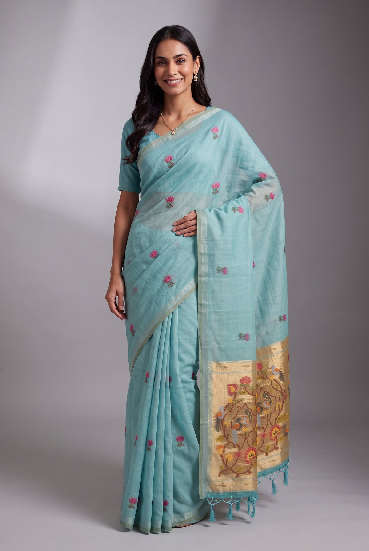Sea Green Jamdhani Cotton Paithani Saree with Resham Lotus butti and Nīlapakṣīpallu Pallu