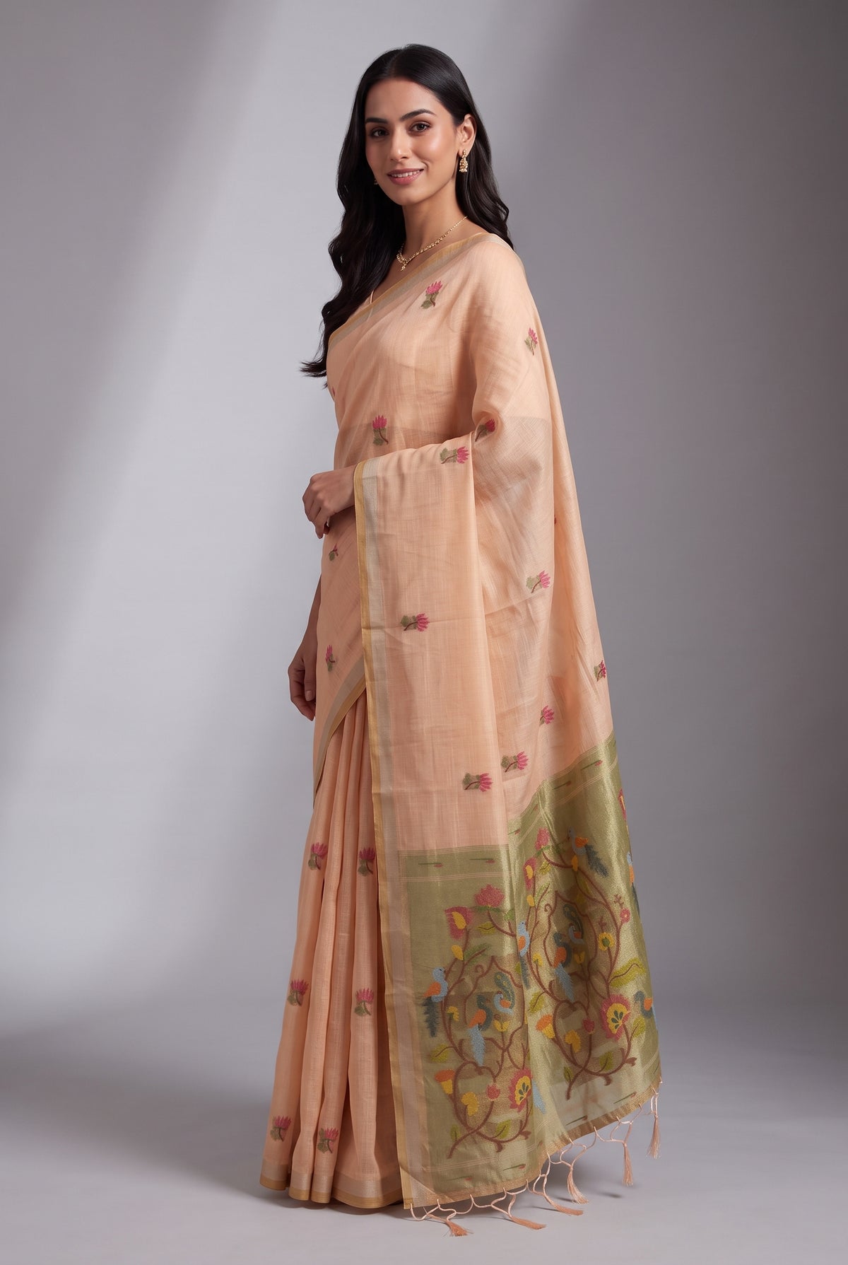 Peach Jamdhani Cotton Paithani Saree with Resham Lotus butti and Nīlapakṣīpallu Pallu