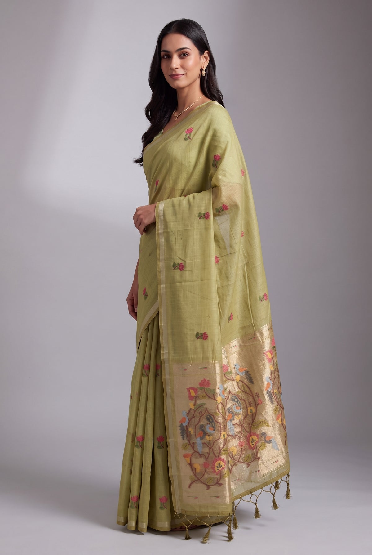 Moss Green Jamdhani Cotton Paithani Saree with Resham Lotus butti and Nīlapakṣīpallu Pallu