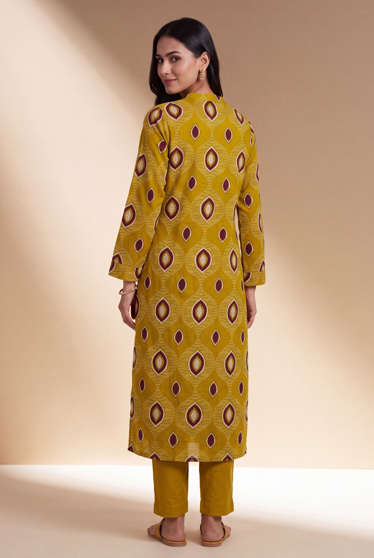 Olive Mustard Cotton Kurti with Mandarin Collar and Bījāvalī Print
