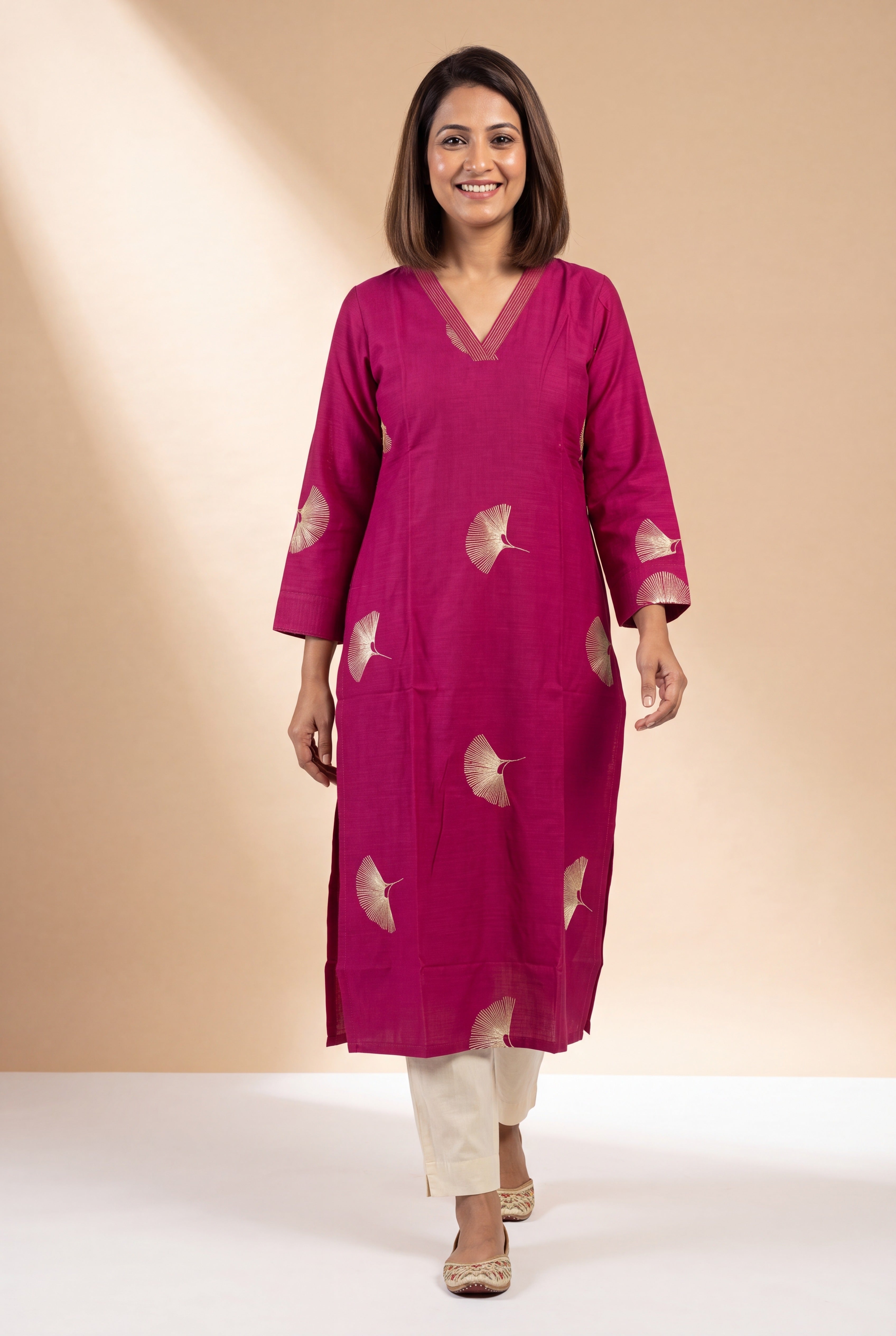 Magenta Kurti with Mor Barha Zari Print
