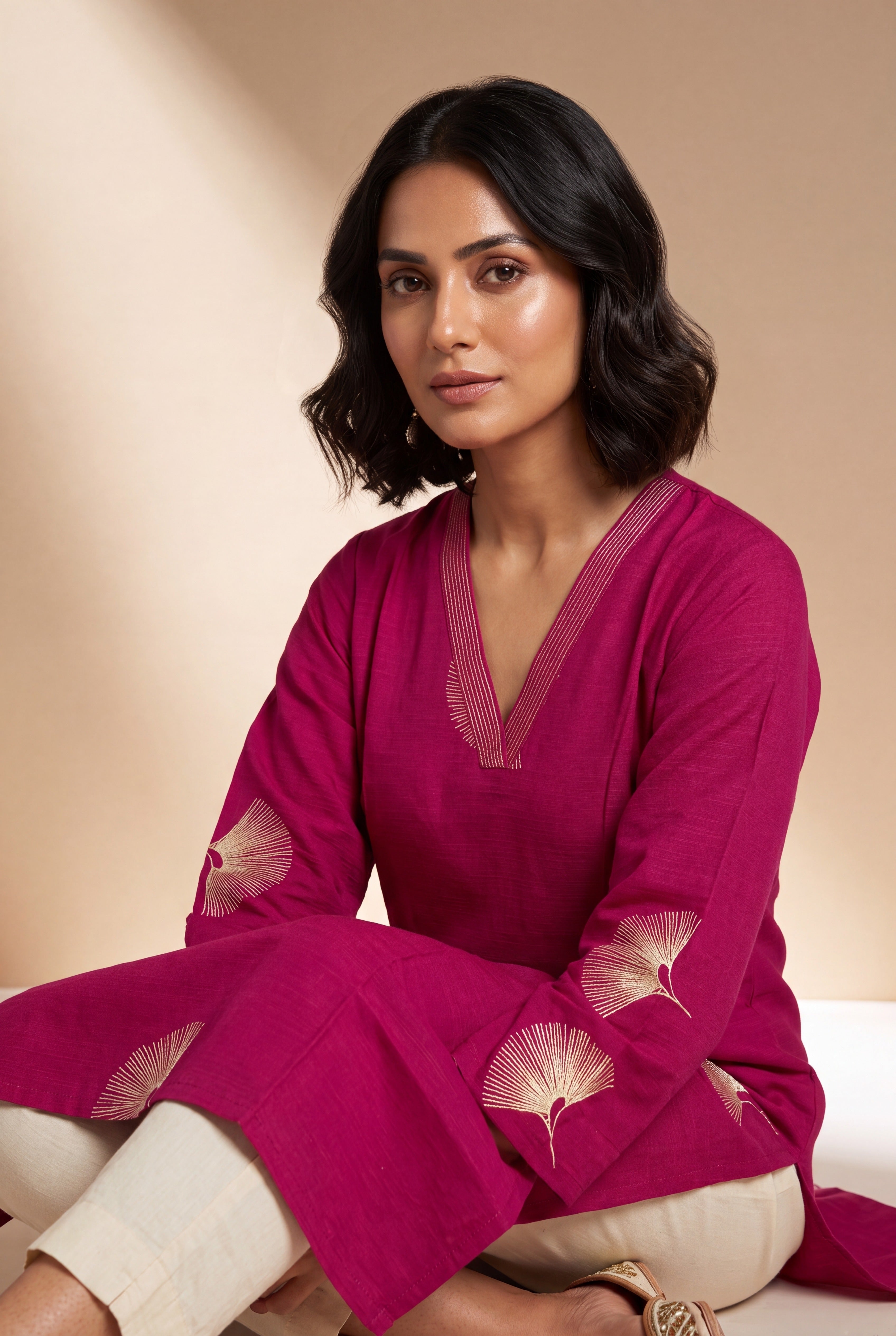 Magenta Kurti with Mor Barha Zari Print