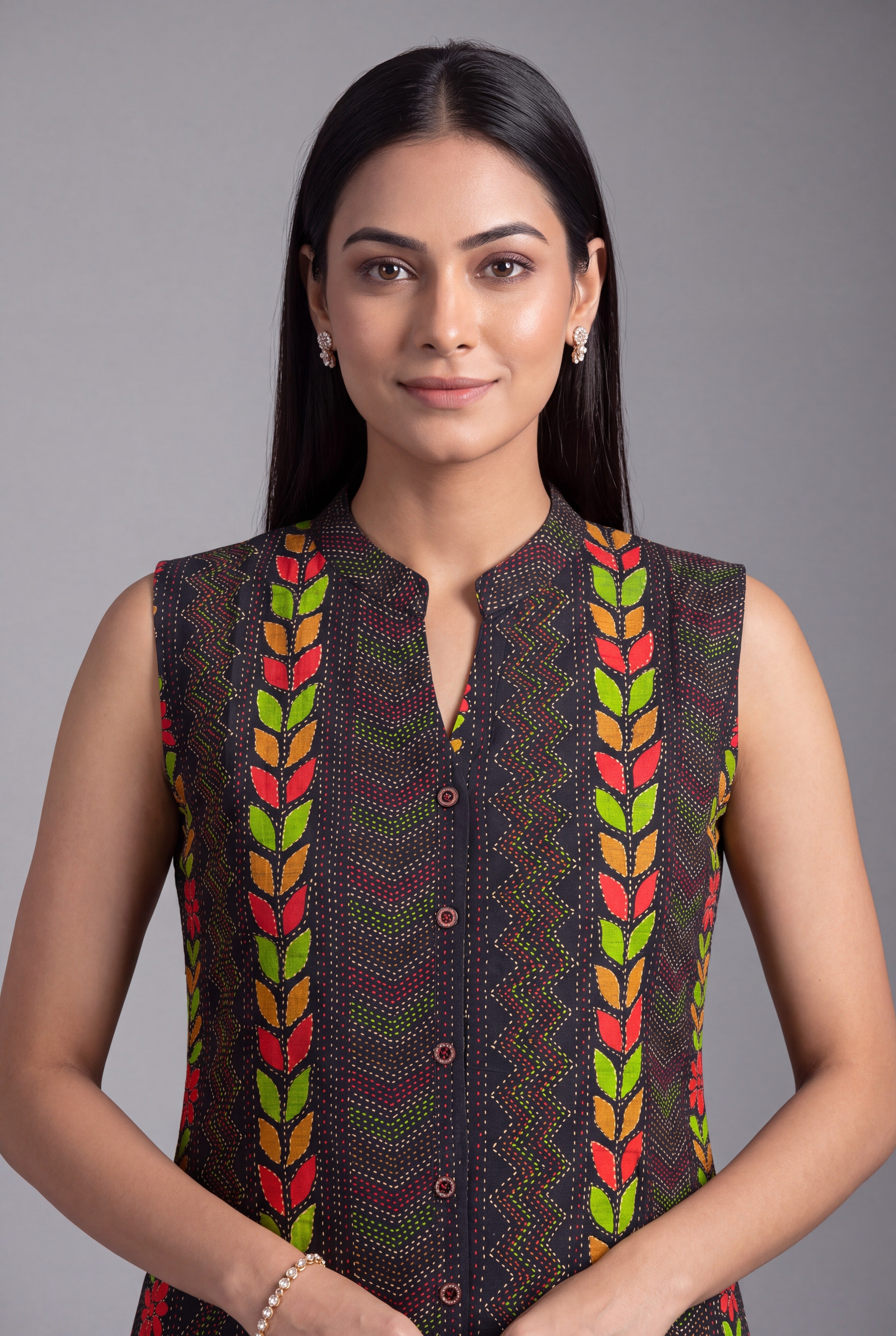 Midnight Blue Ākṛti Kurti with Geometric Leaf print