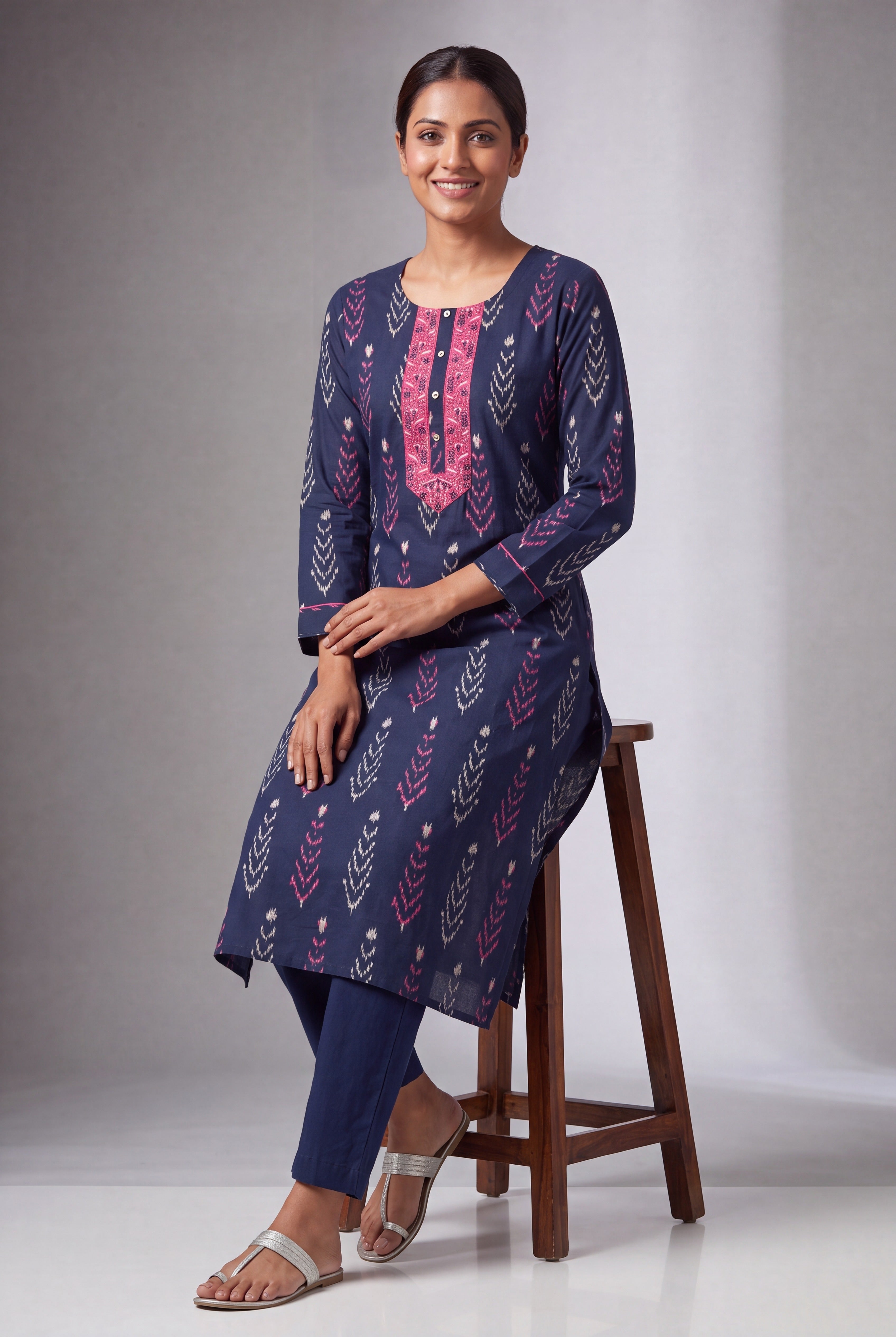 Midnight Blue Pallava Kurti with contrast Pink and White motifs