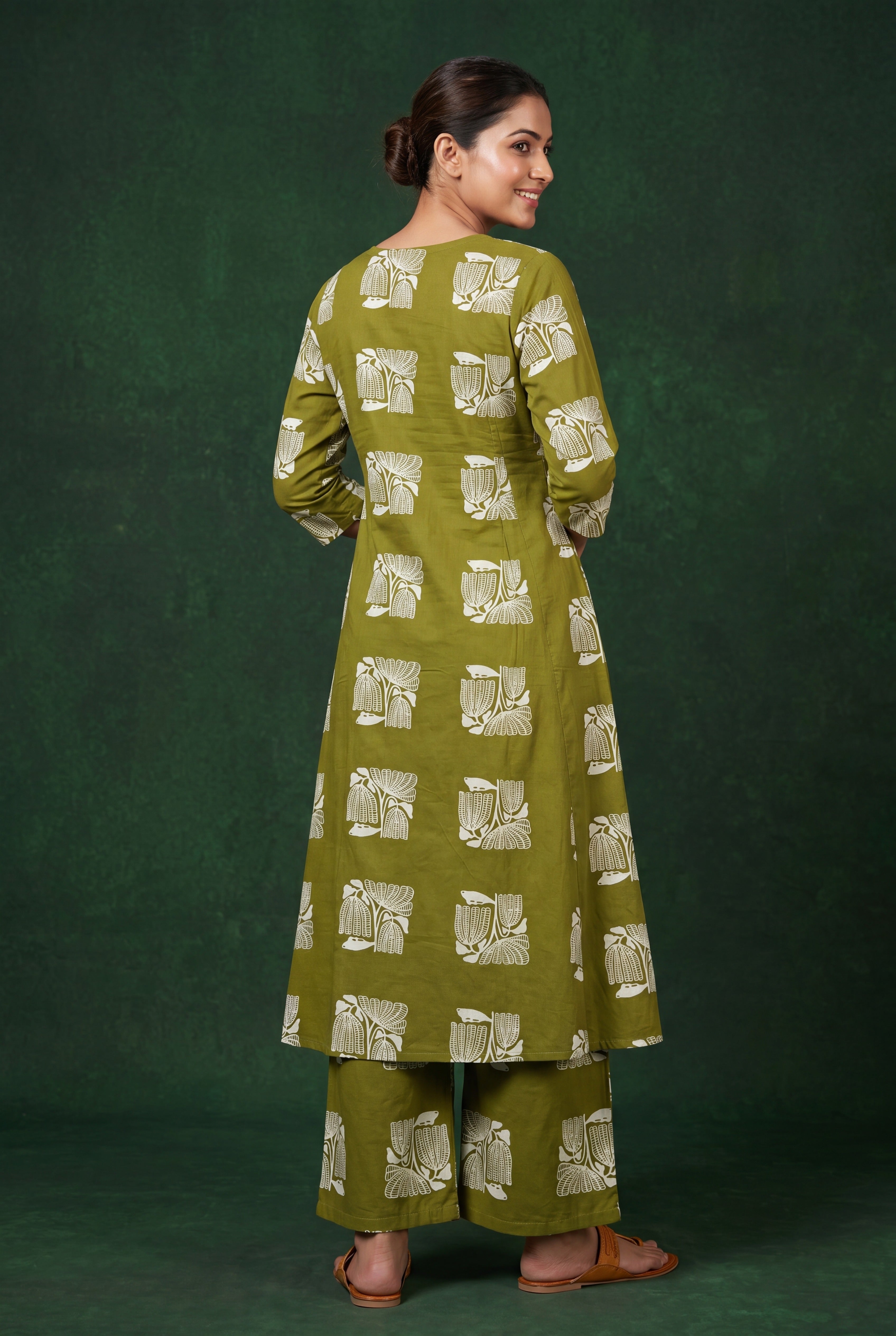 Olive Green Vanya Cotton Co-ord Set with Botanical Block Print