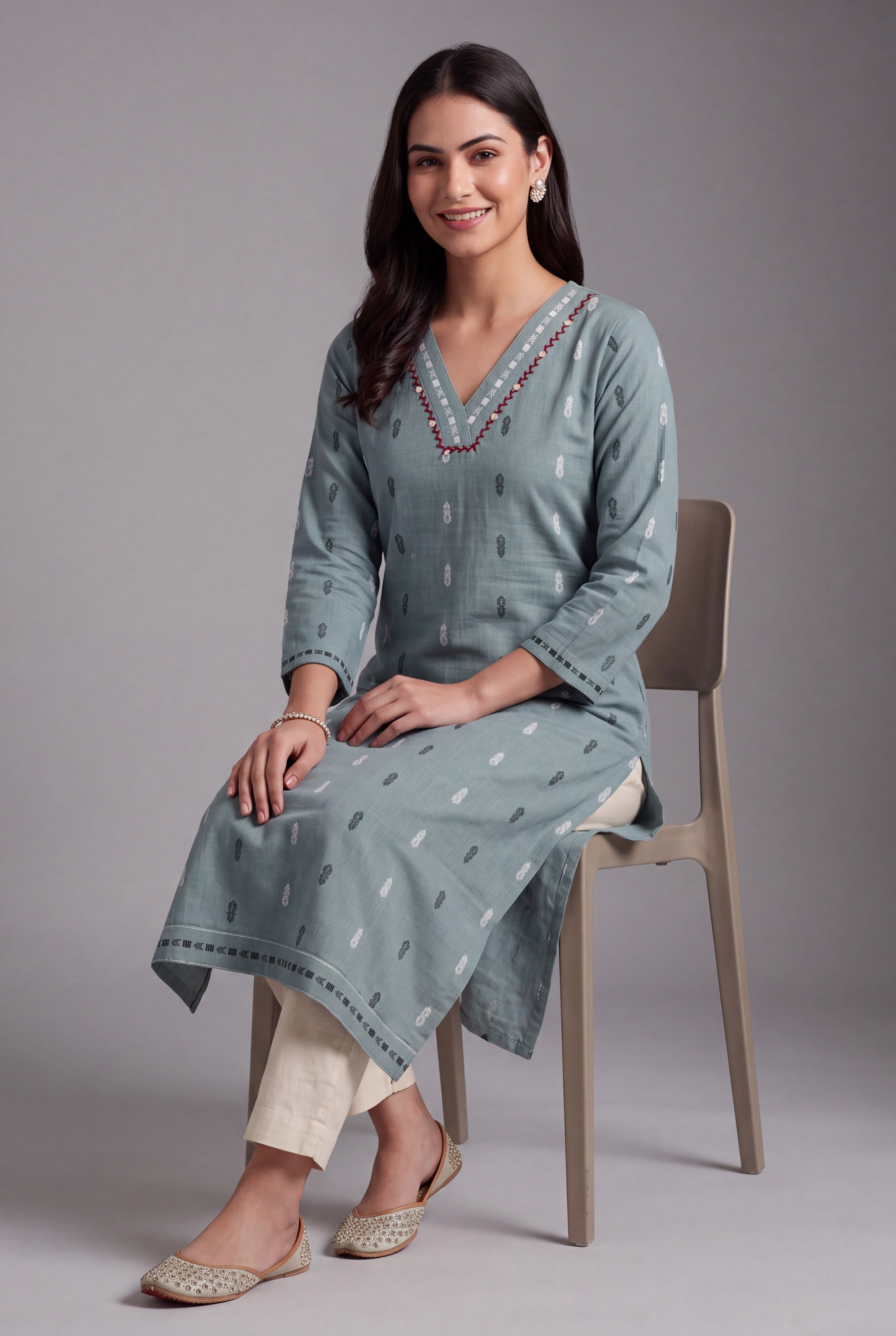 Pastel Blue Kapiśā Kurti