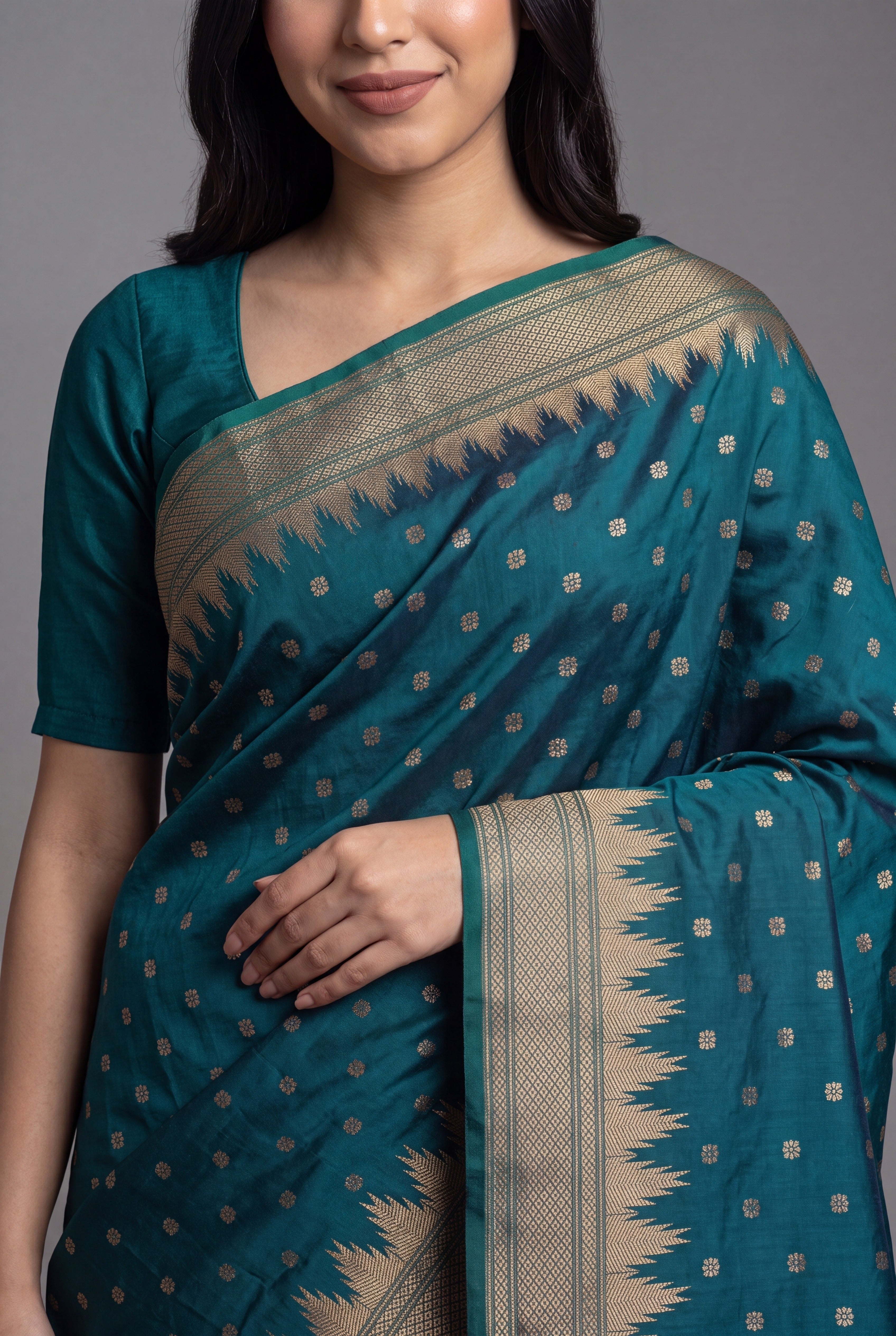 Peacock Green Katan Silk Paithani Saree with Irkal border