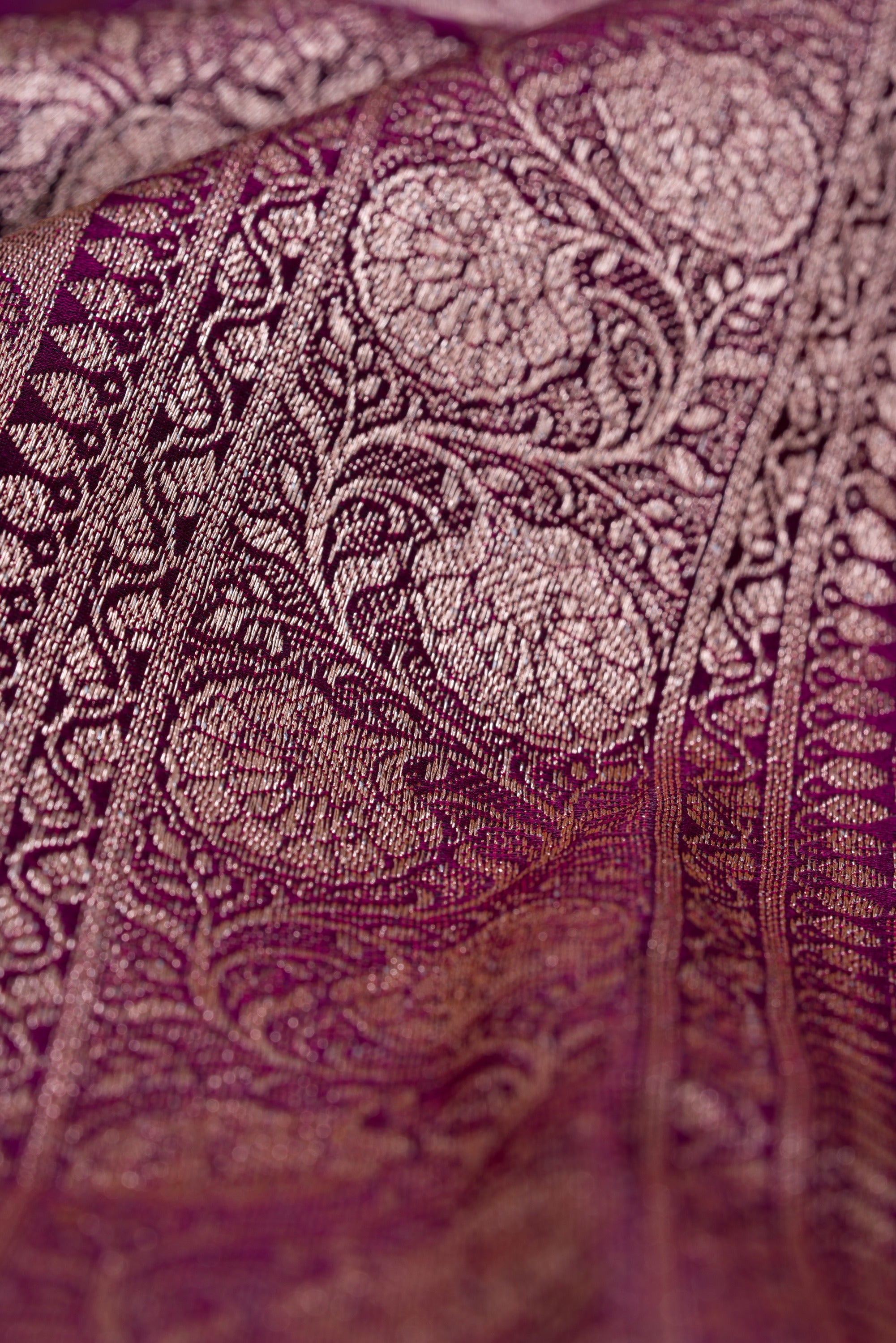 Plum Purple Soft Silk Banarasi Saree with Gold Zari Suvarṇa Padma Pallu