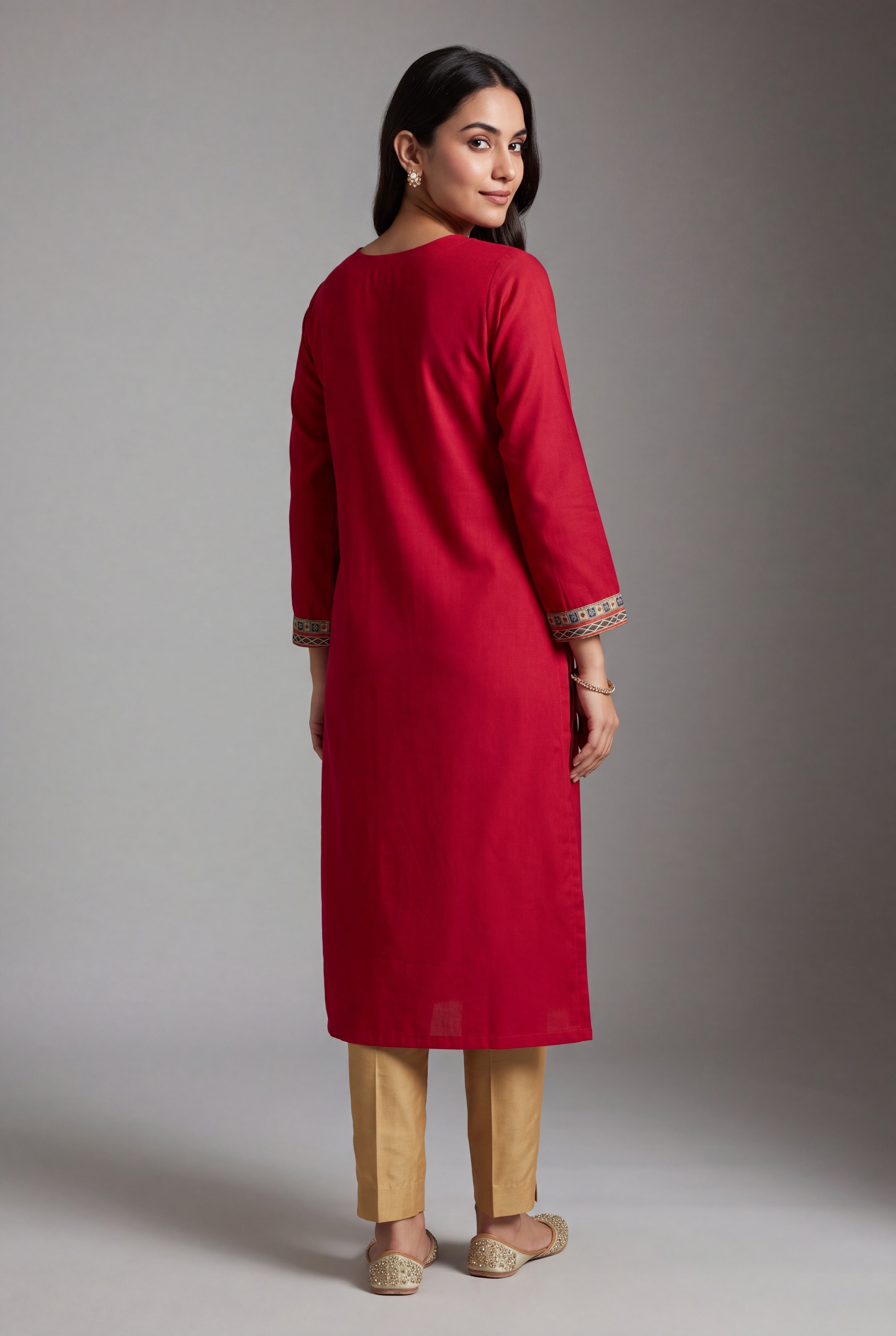 Red Rani Cārumatī Kurti with Floral Tissue Print