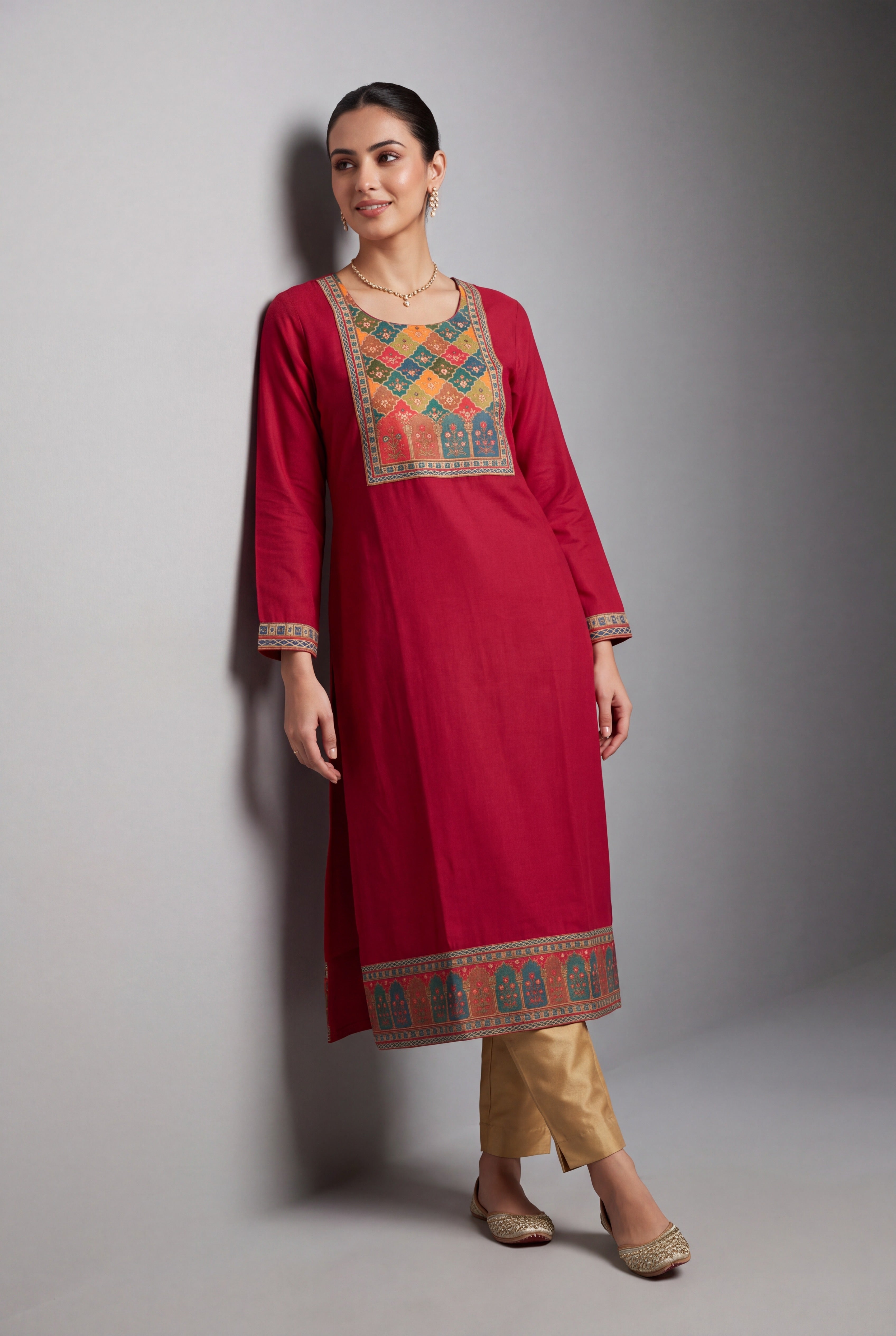 Red Rani Cārumatī Kurti with Floral Tissue Print