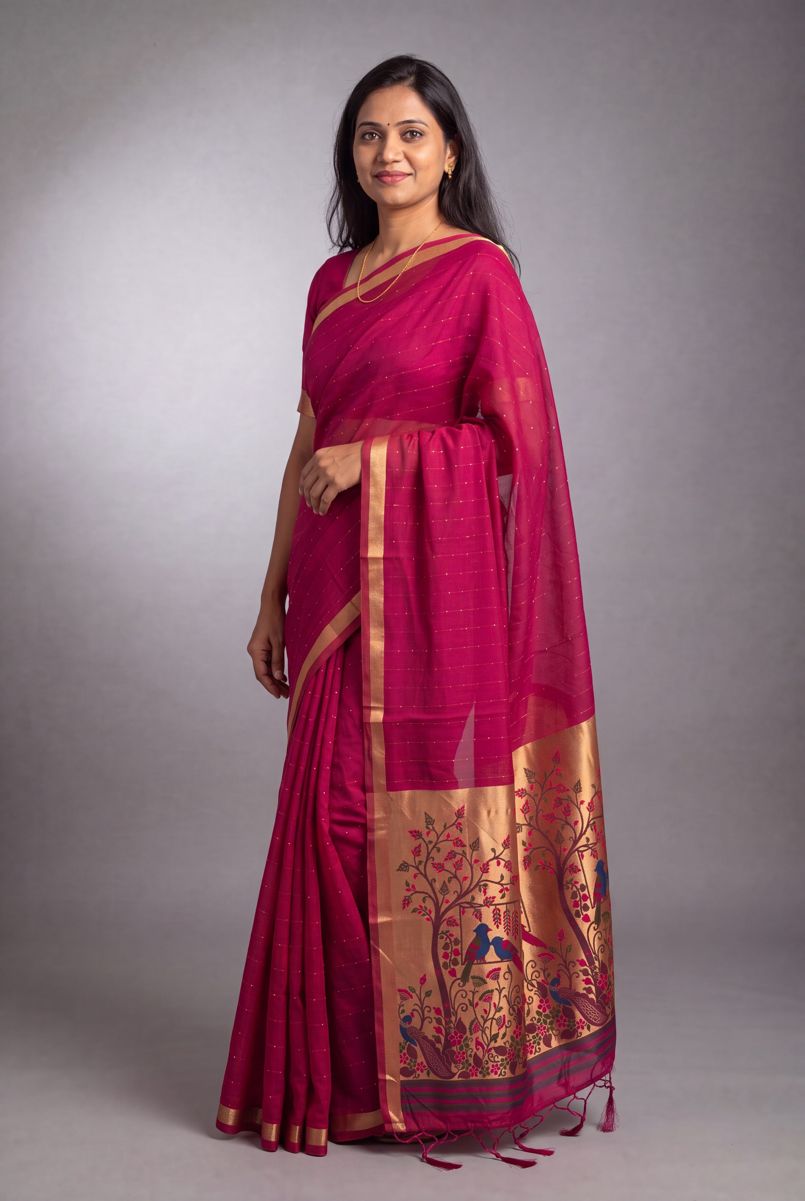 Red Rani Jamdhani Cotton Paithani with Tarumayura Pallu and Lakdipatta border