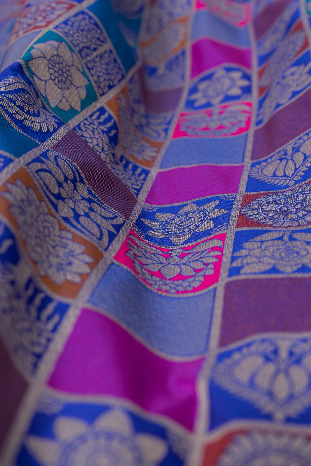 Royal Blue Katan Silk Banarasi Saree  with Multi Checks and Rang Kaad Pallu