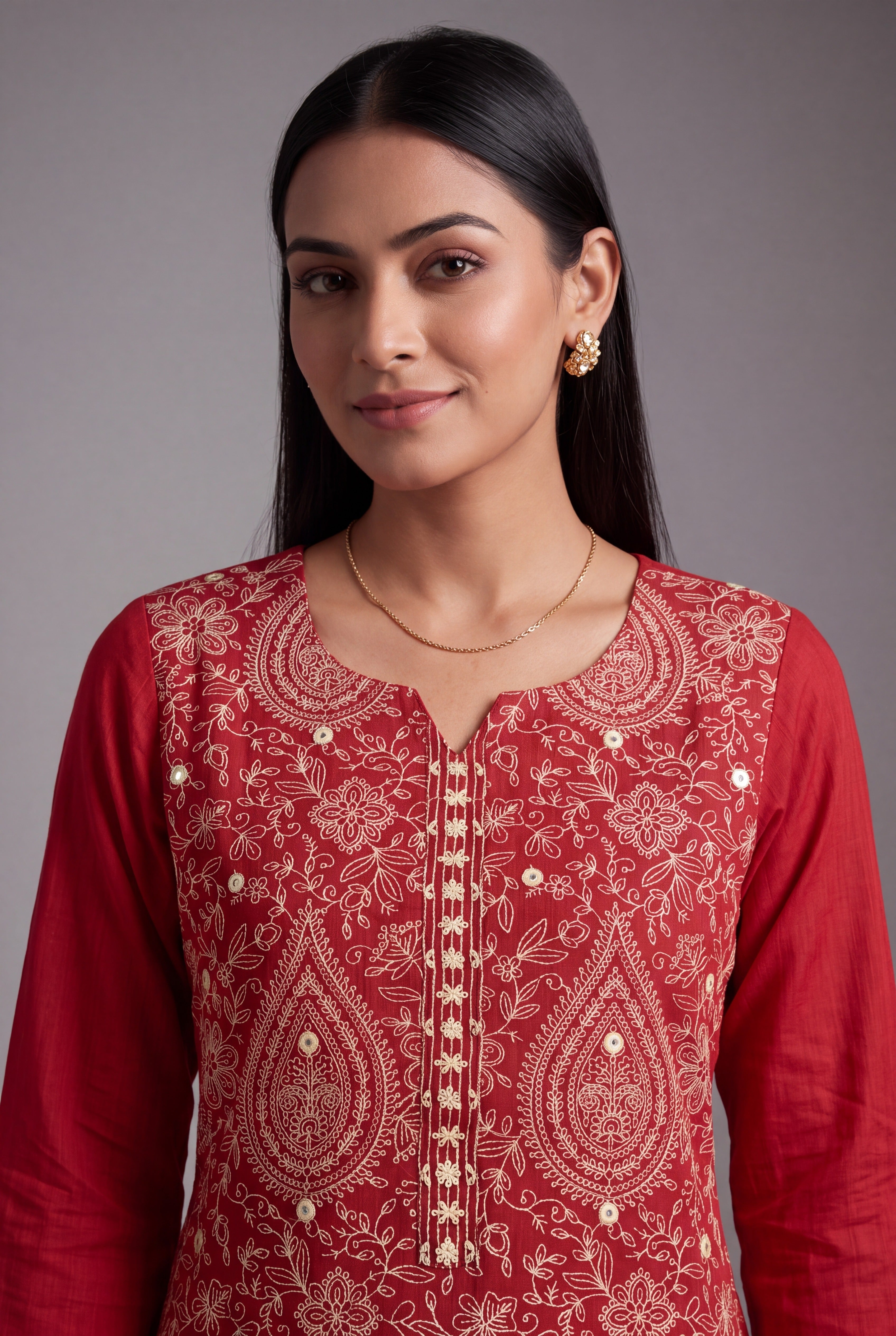 Rust Araṇya Kurti with Cream Netrabindu and Jaal threadwork