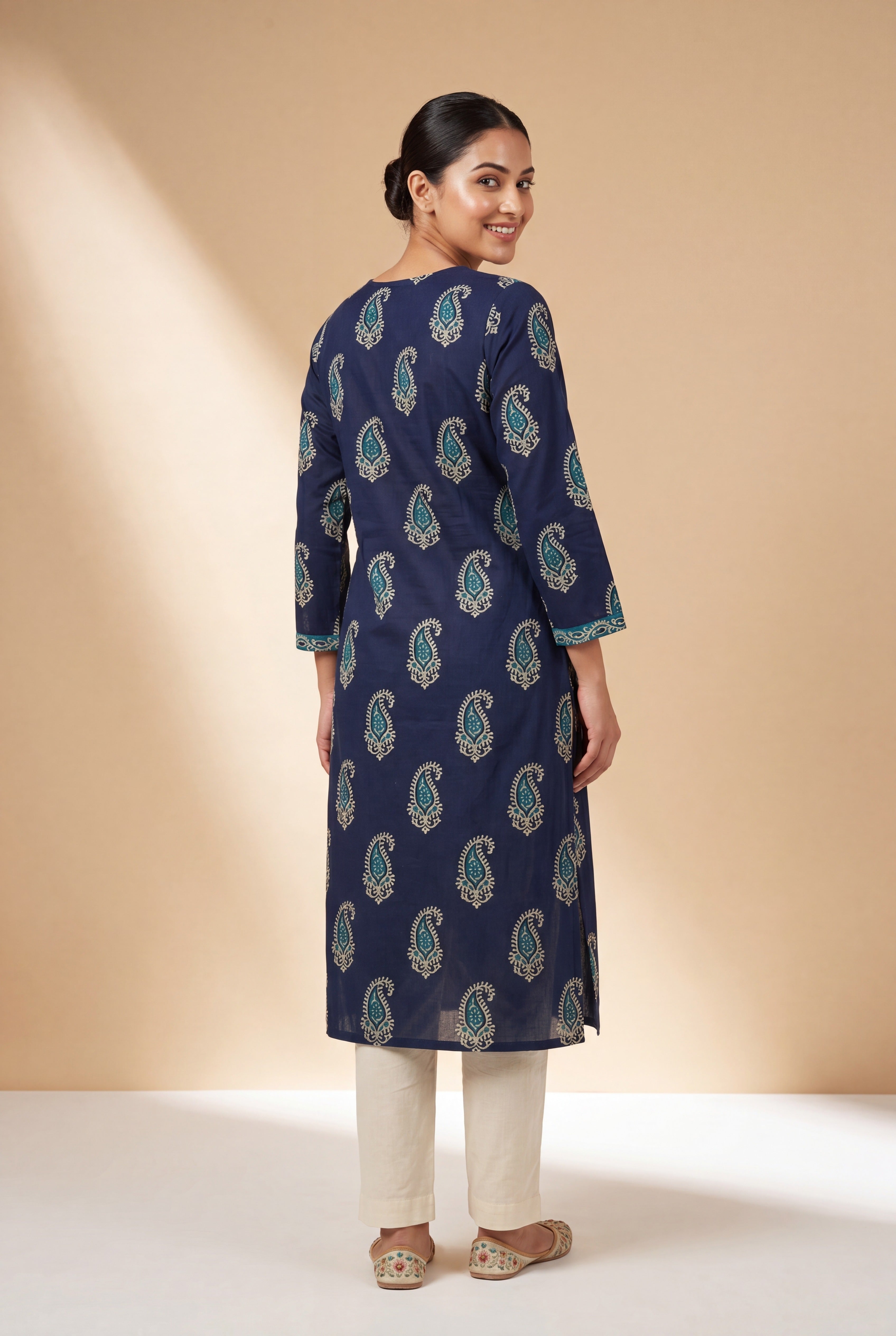 Sapphire Blue Āmralekhā Cotton Kurti