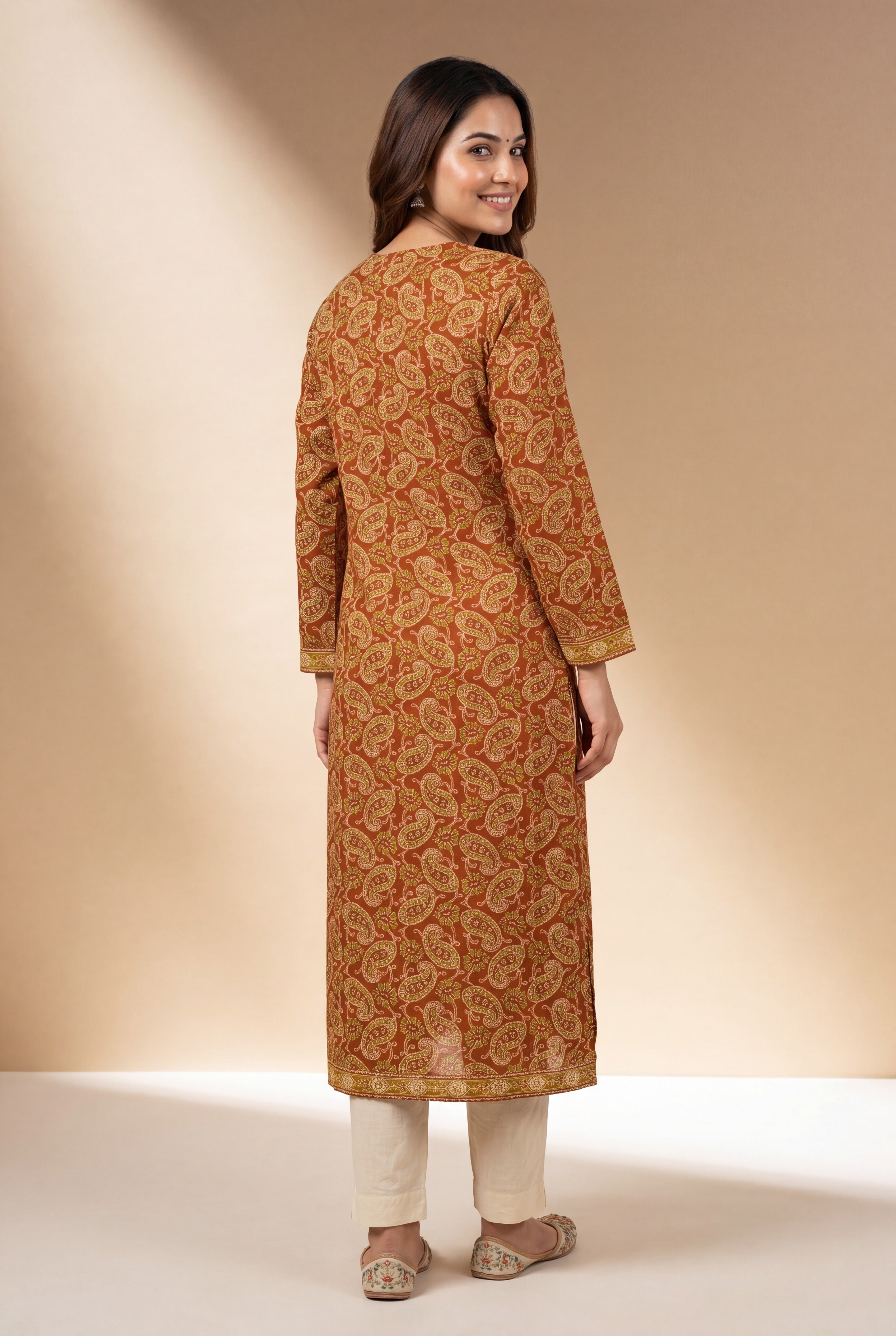 Sunset Orange Āmrapatra Cotton Kurti with Paisley and Floral block print