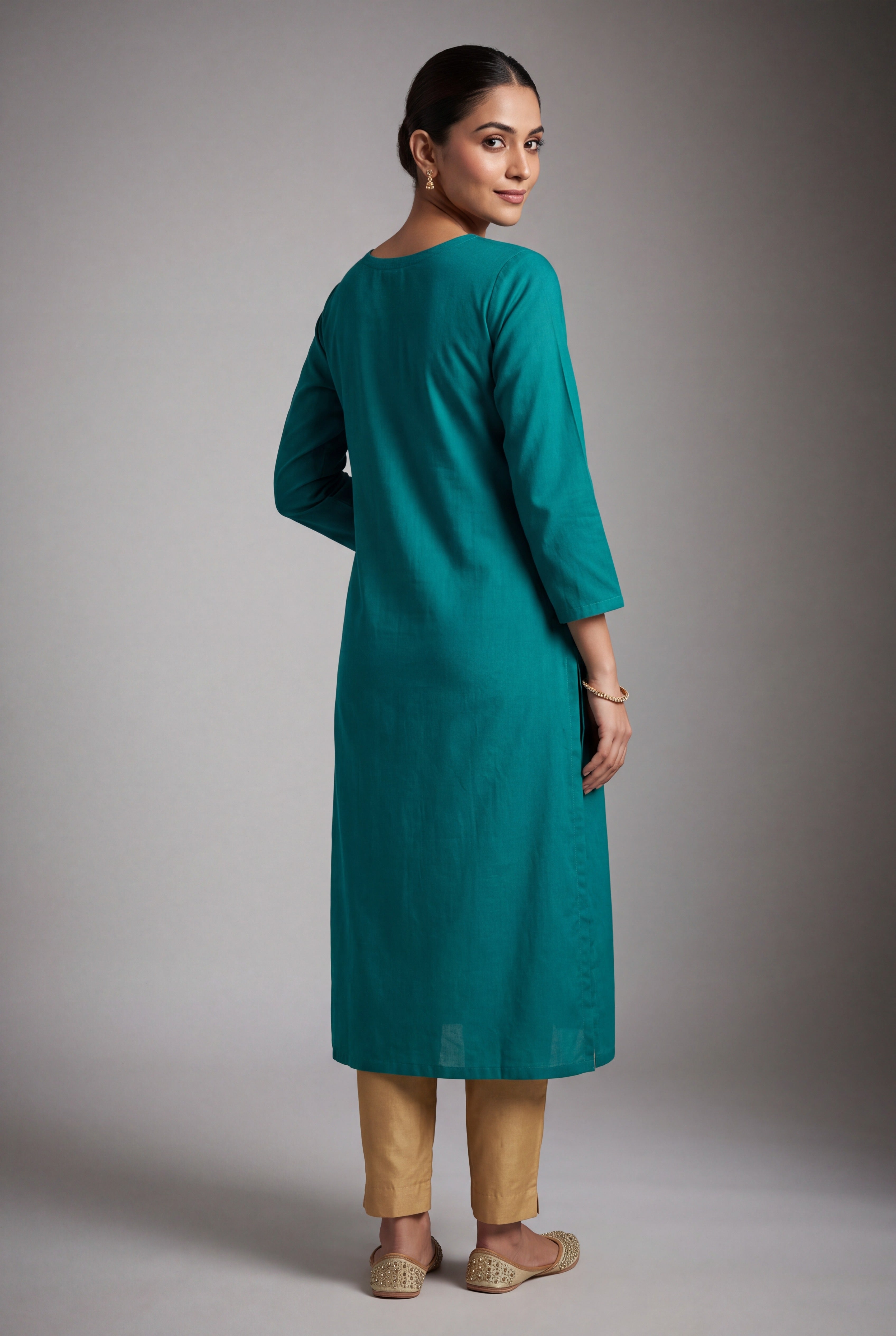 Turquoise Cārumatī Kurti with Floral Tissue Print