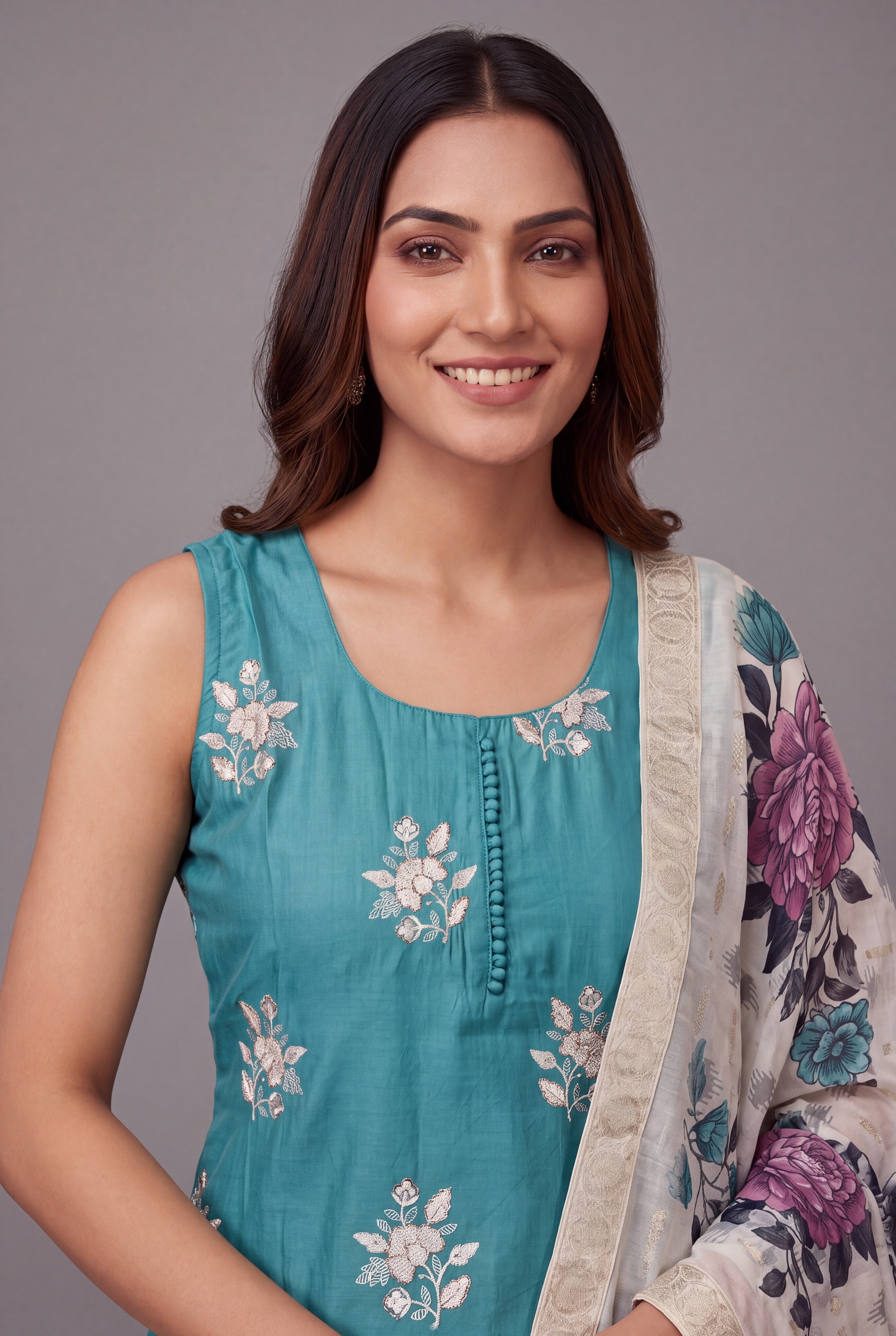 Turquoise Soft Silk Suit Set with Svetakusuma threadwork