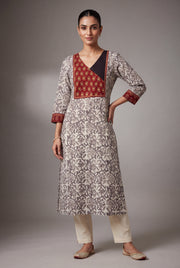 White Śilāmayī Kurti with Ajrakh Print and Floral body