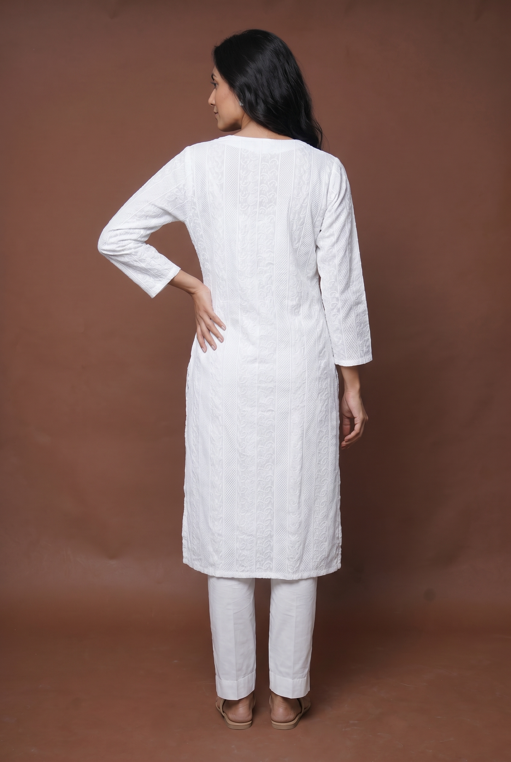 White Georgette Chikankari Kurti with Paisley Motifs