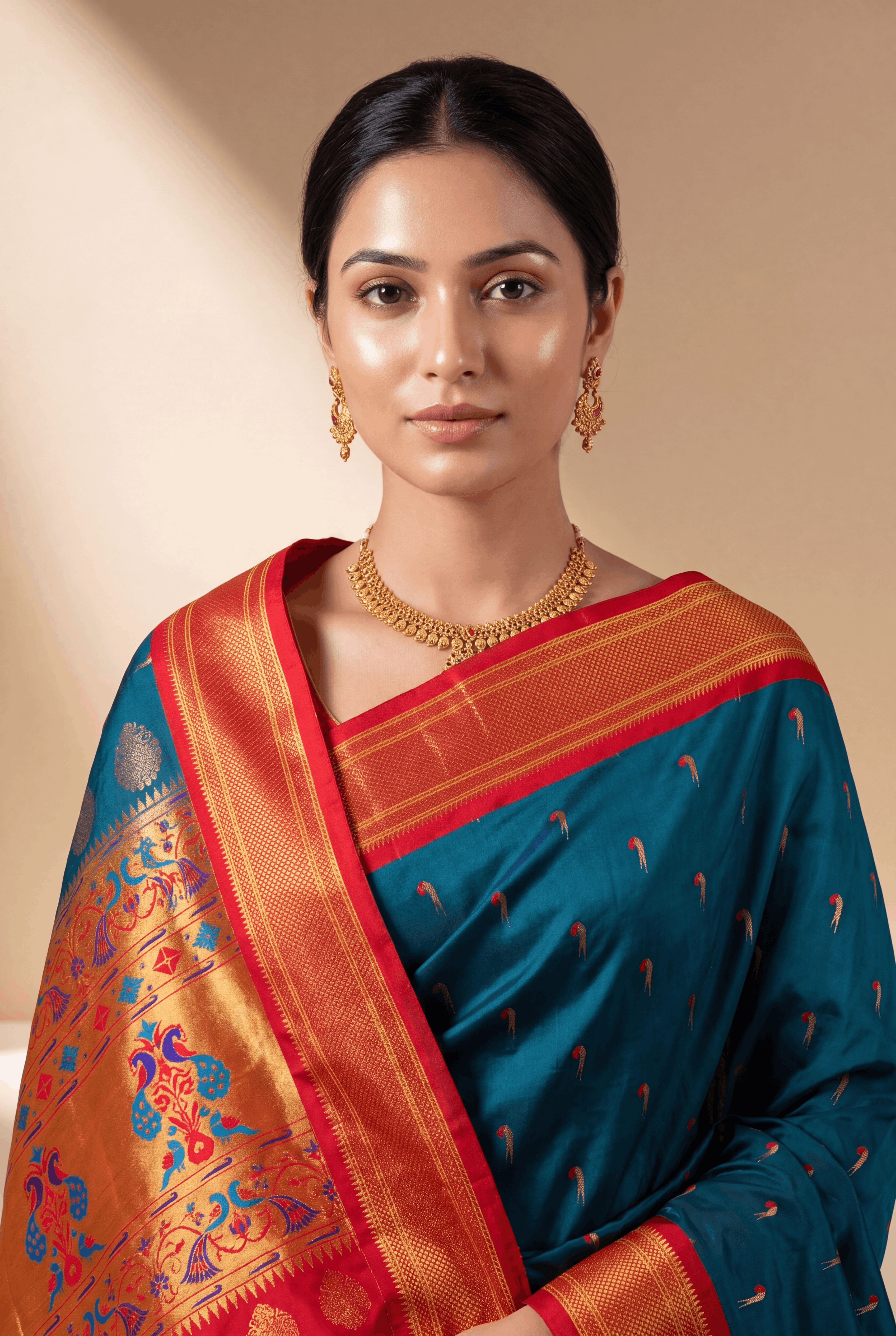 Morpankhi Blue Apurva Silk Paithani Saree - Image 6