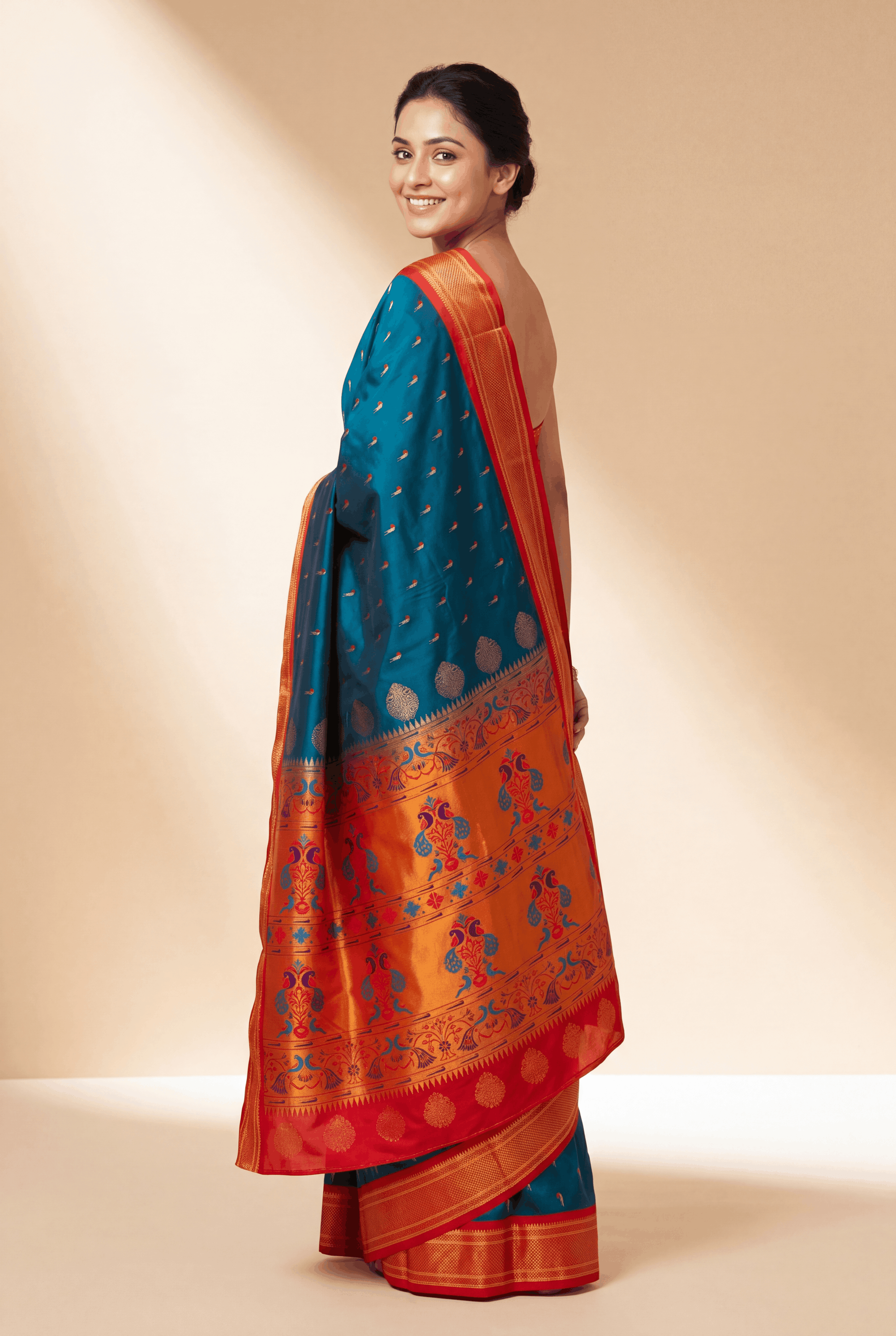 Morpankhi Blue Apurva Silk Paithani Saree - Image 3