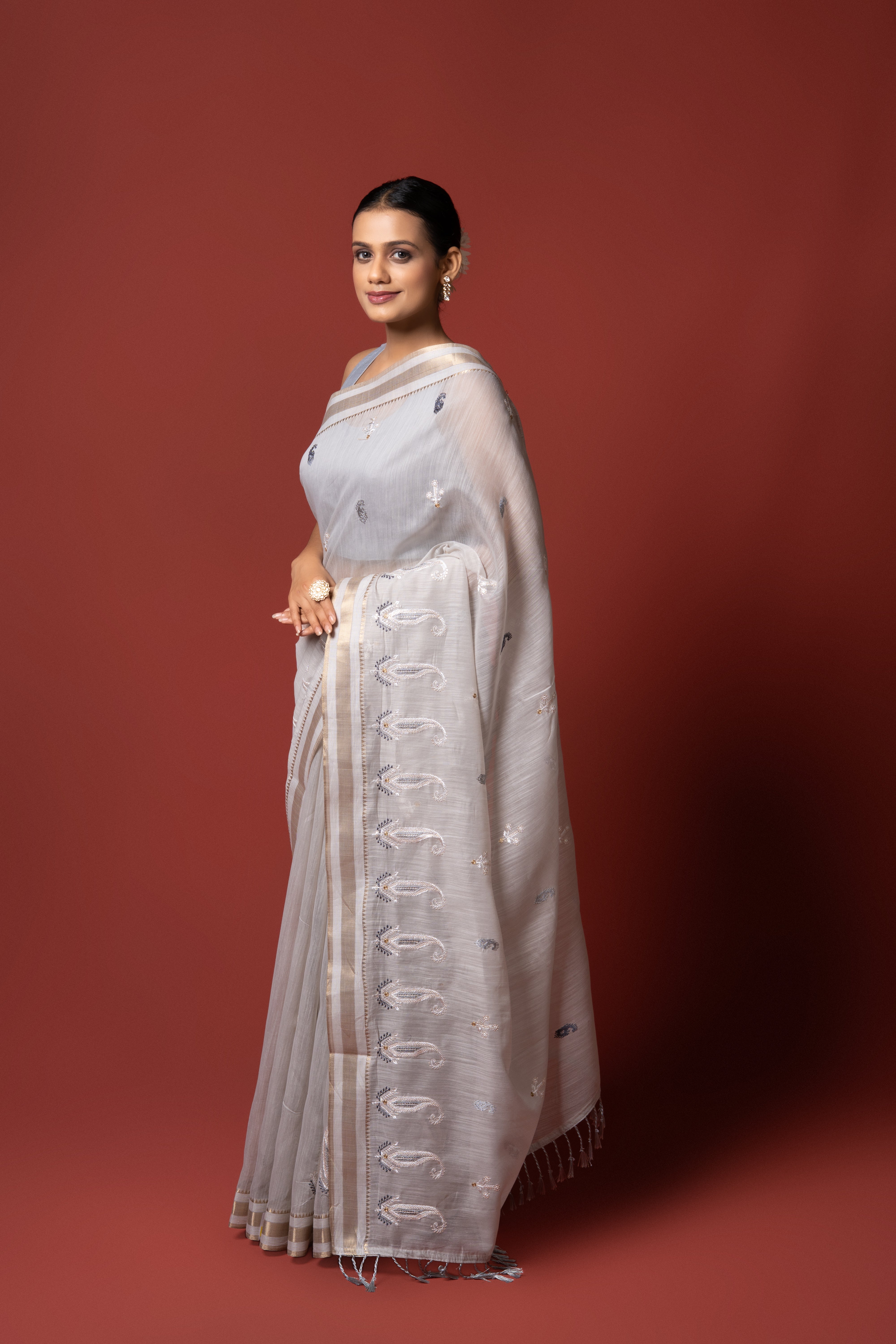 Grey Cotton Saree with Thread Work