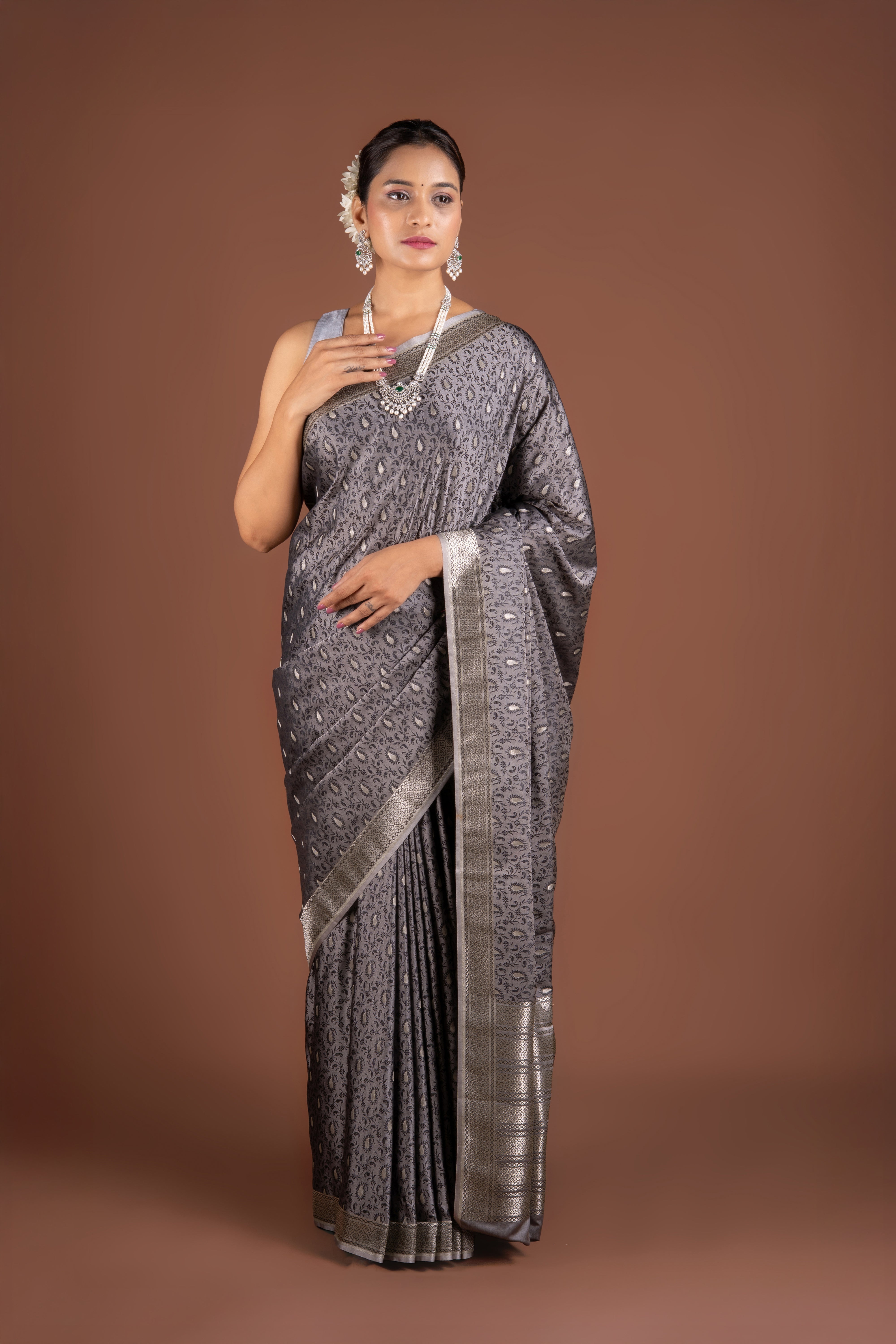 Grey Katan Silk Tanchoi Saree