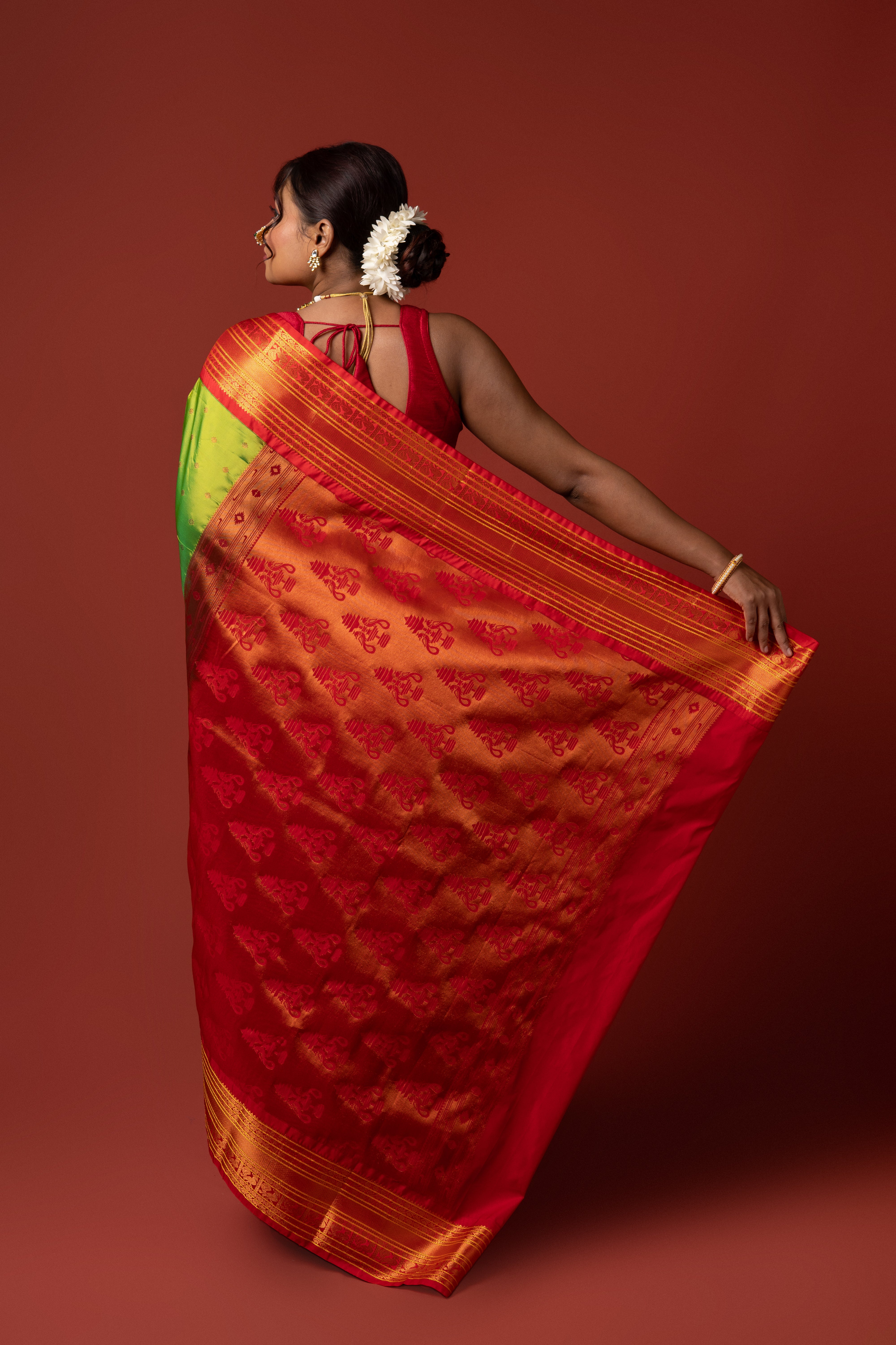 Parrot Green Apurva Silk Paithani Saree