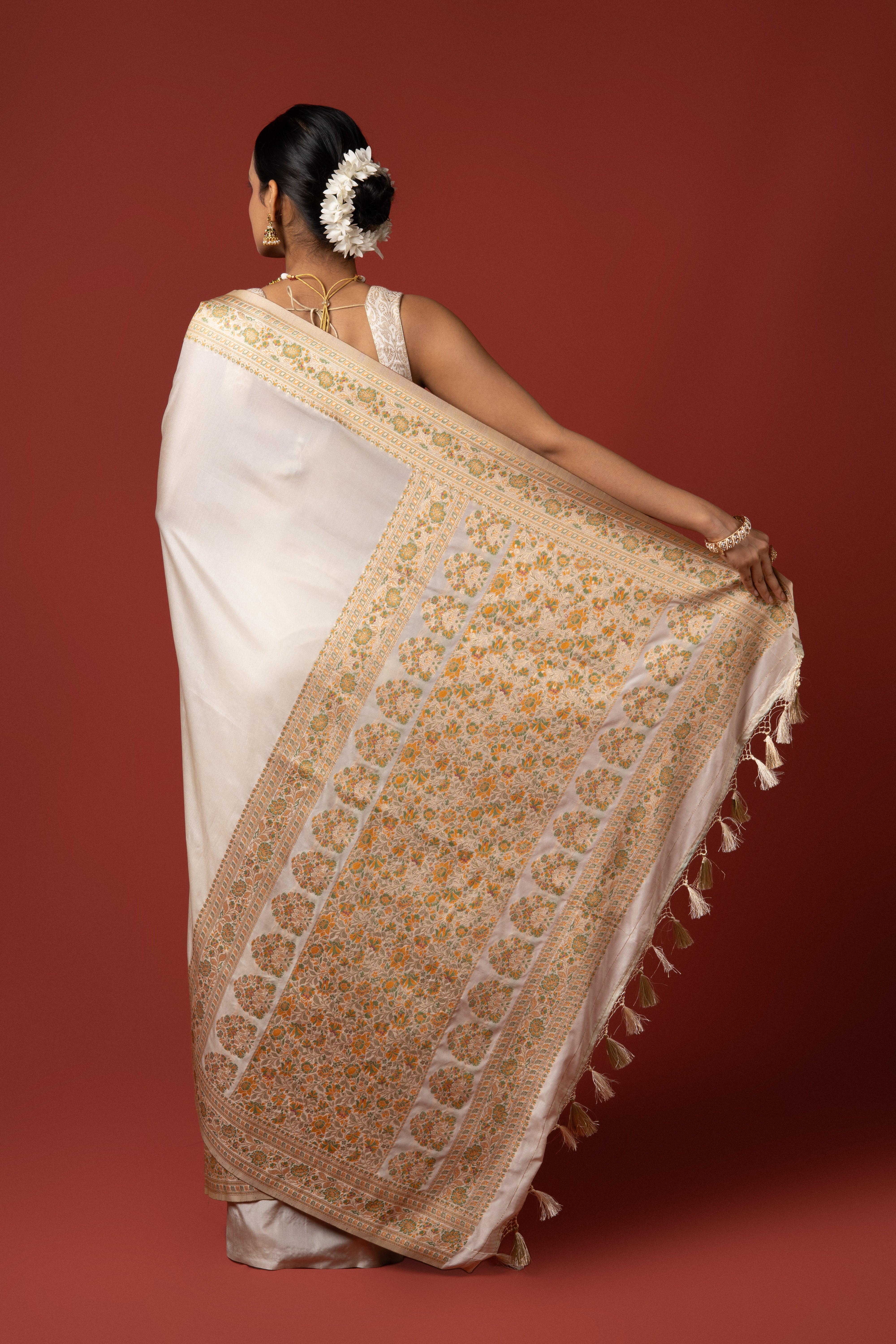 Cream Dola Silk Pashmina Saree