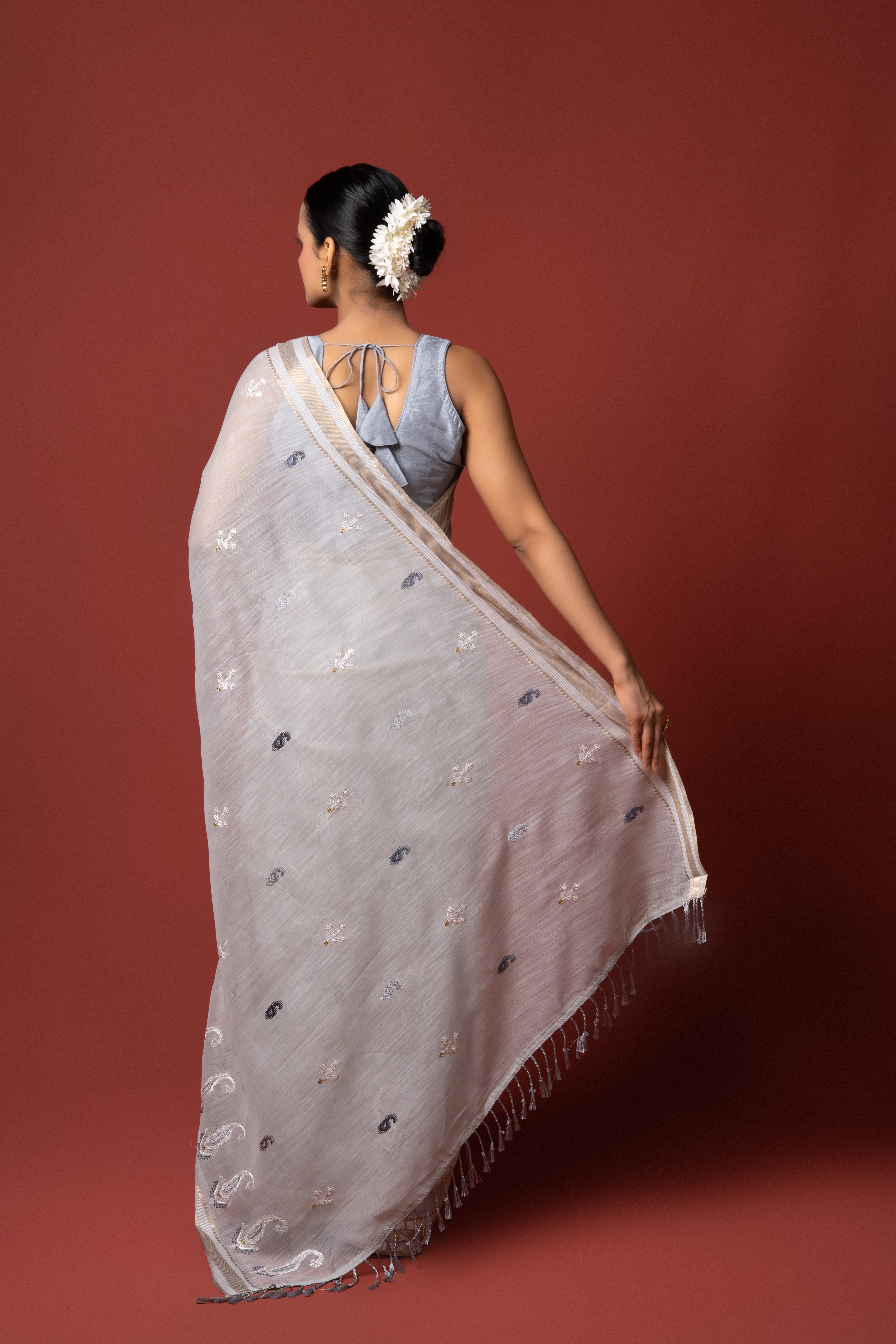 Grey Cotton Saree with Thread Work