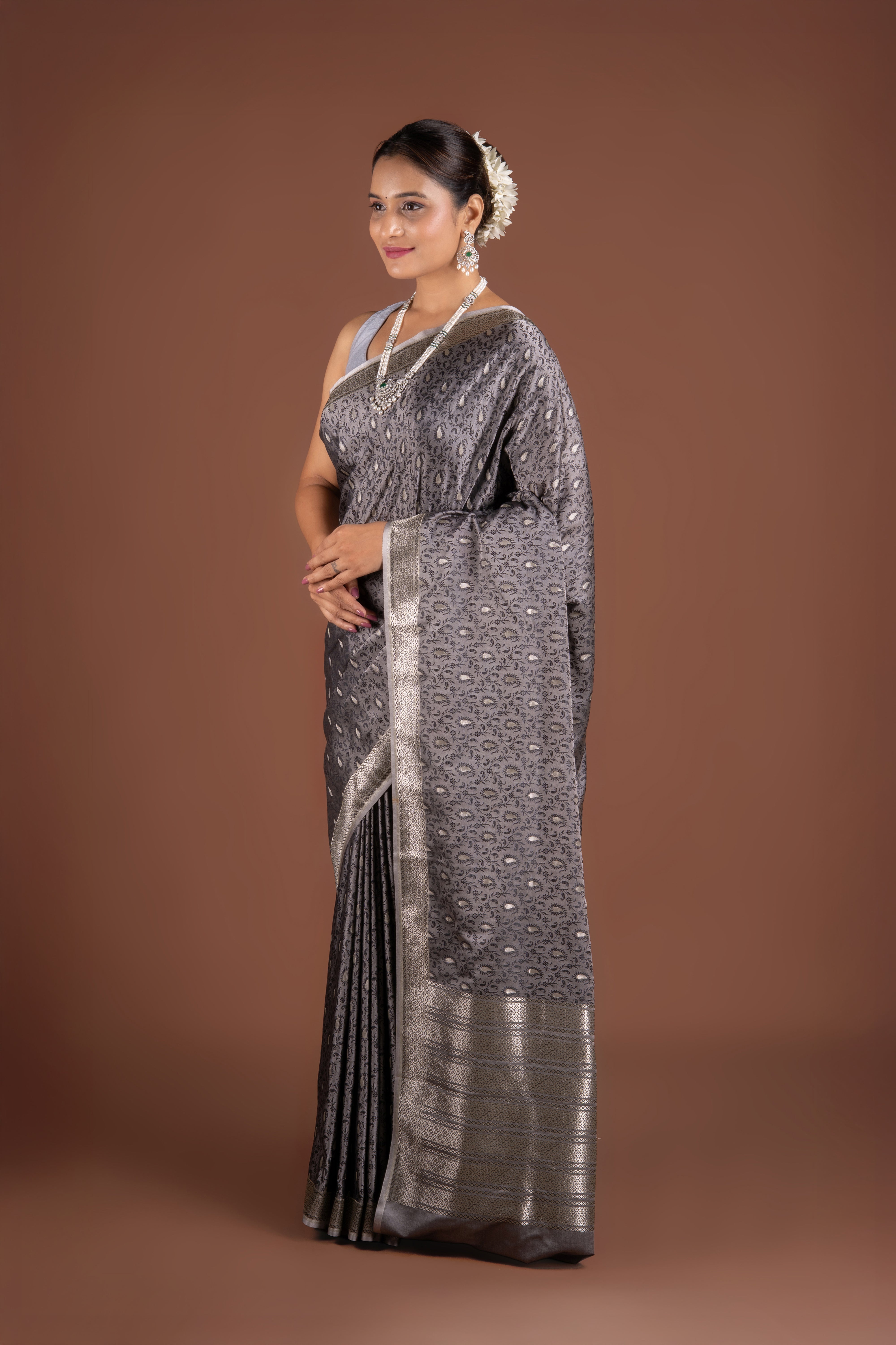 Grey Katan Silk Tanchoi Saree
