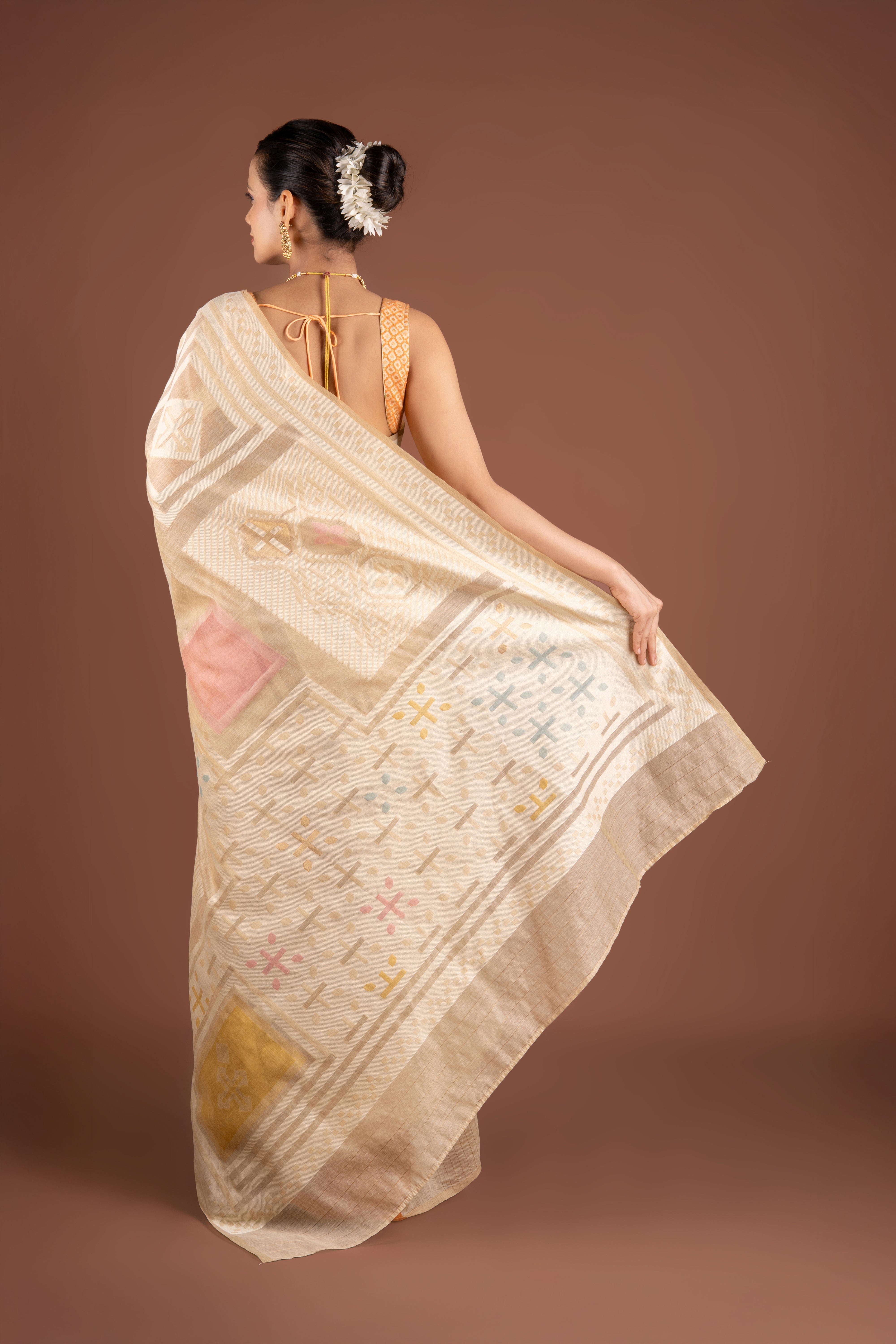 Earthy Beige Cotton Saree with Geometric pattern