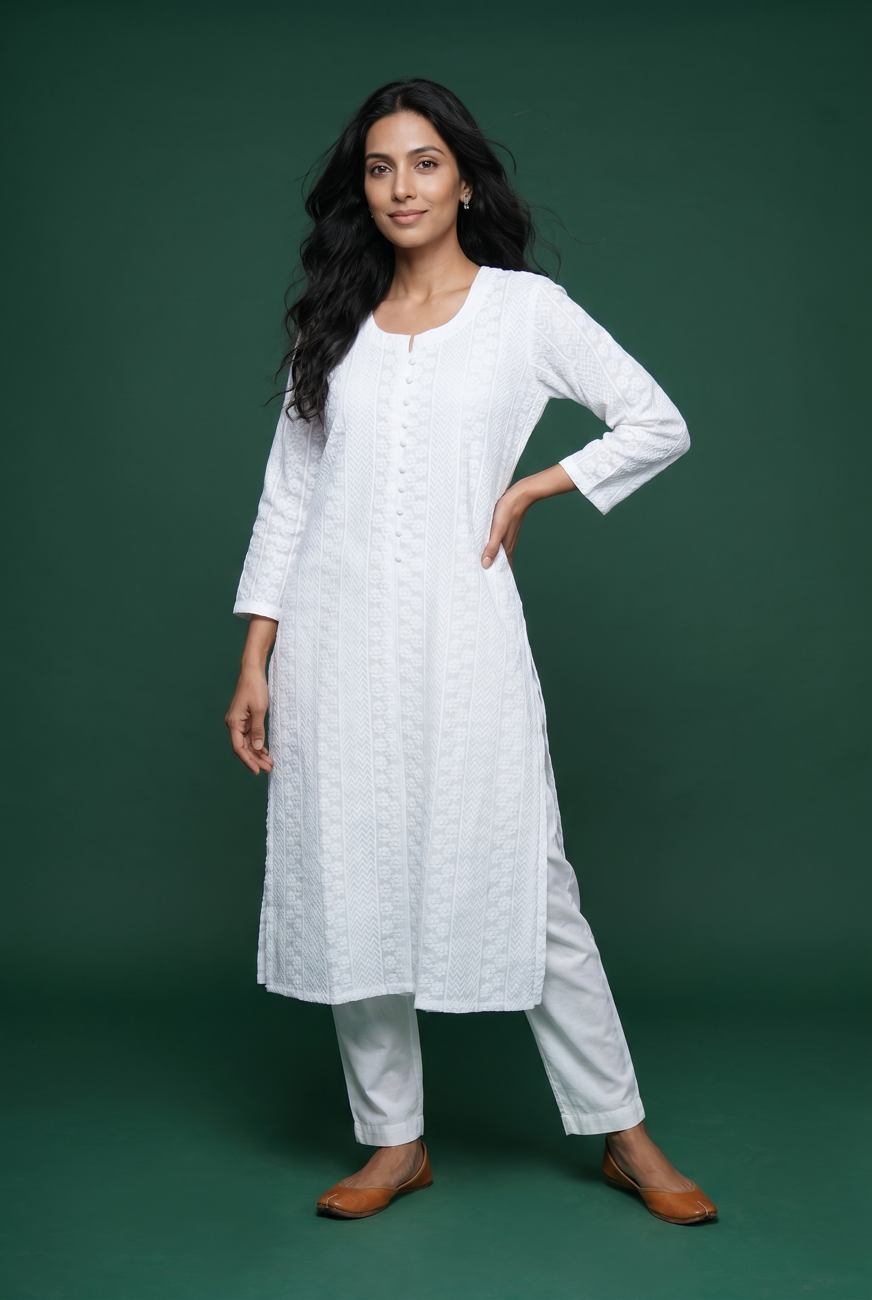 White Georgette Chikankari Kurti with Floral Motifs